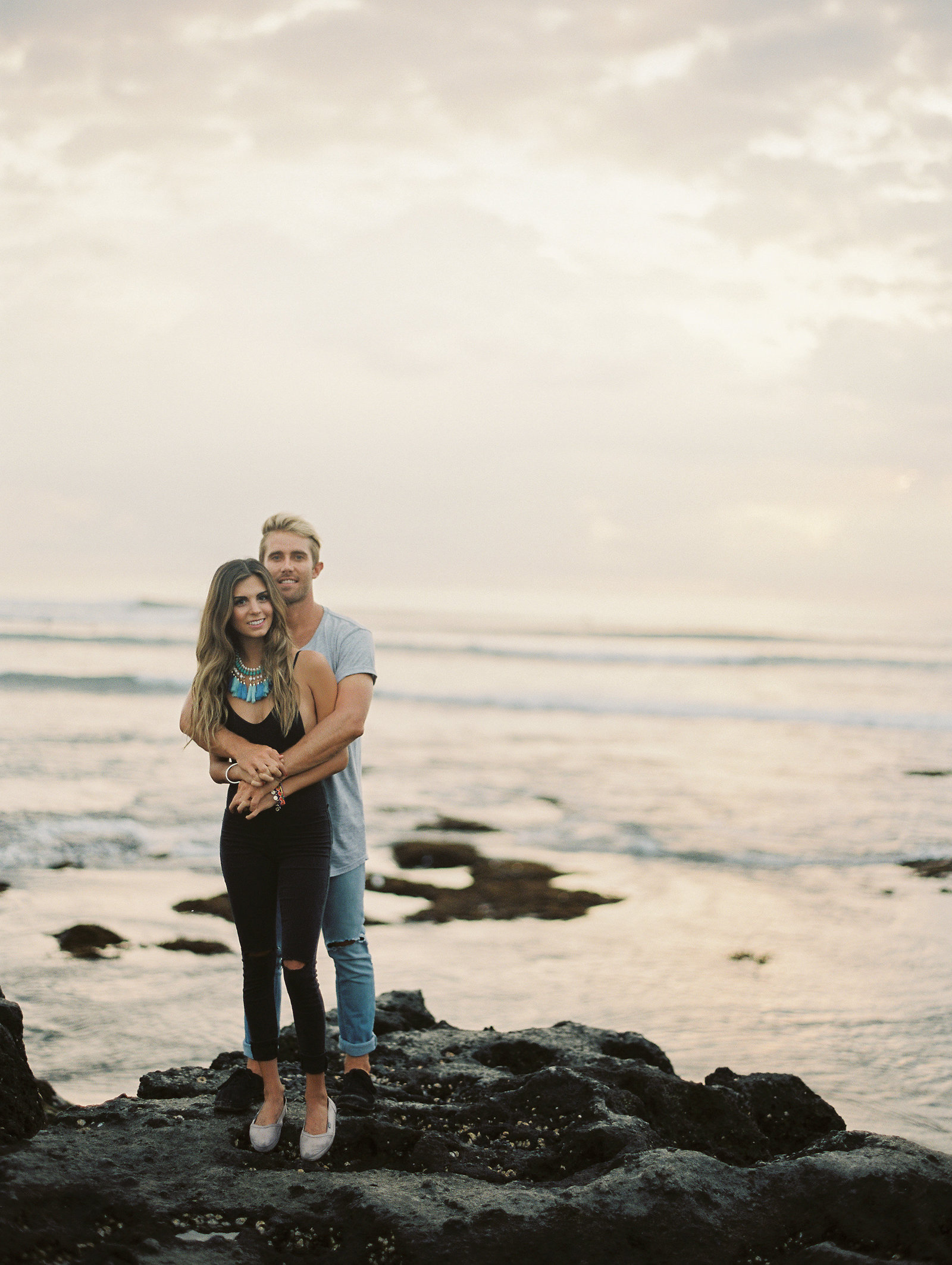 BaliBeachCouple-11