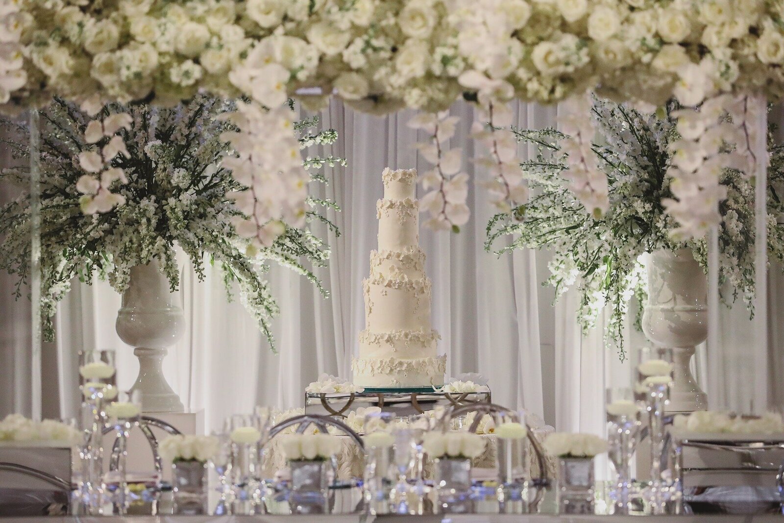 reception-tables-the-eau-wedding-1