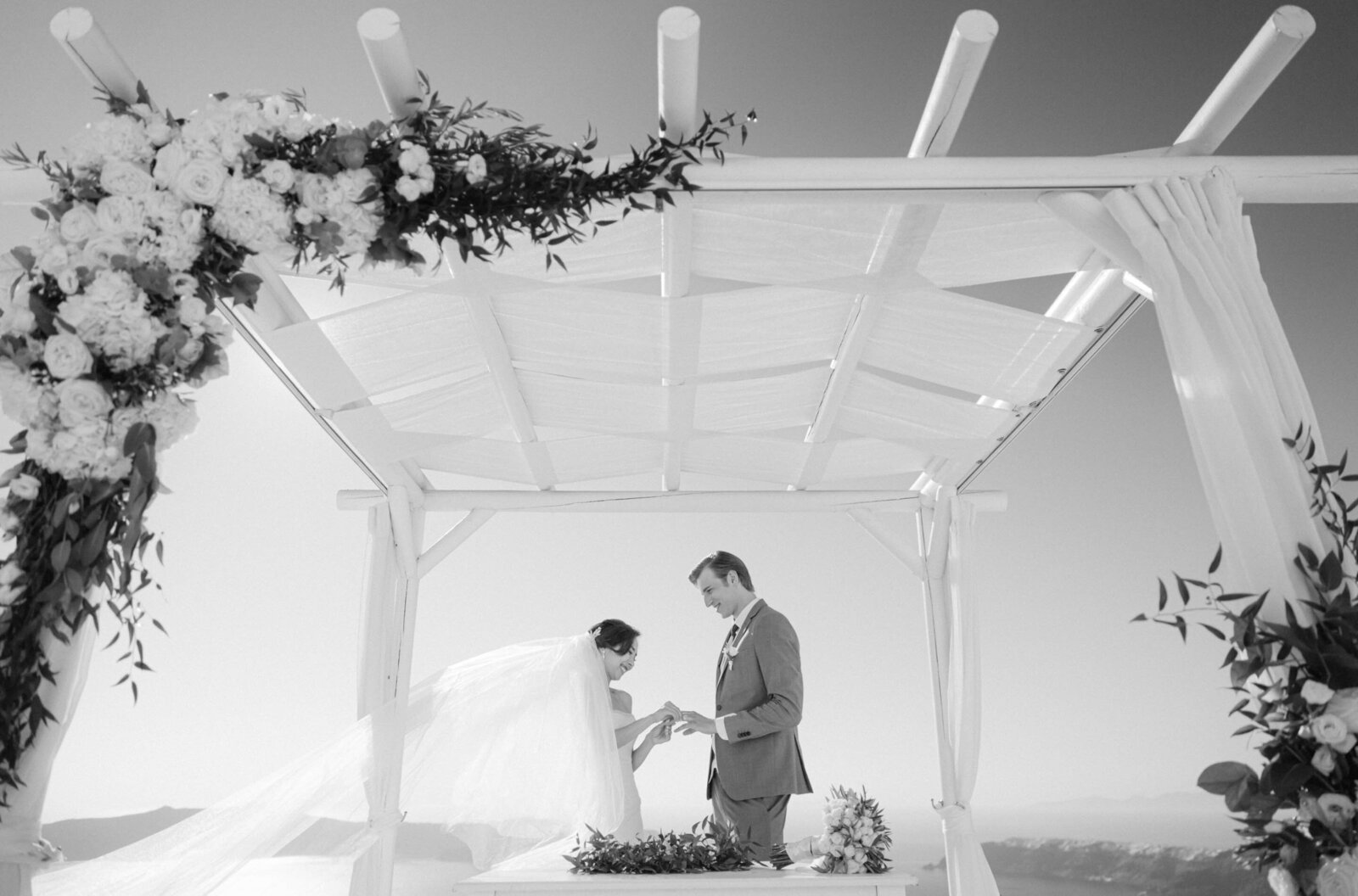 modern Minimalist for intimate wedding in santorini Greece