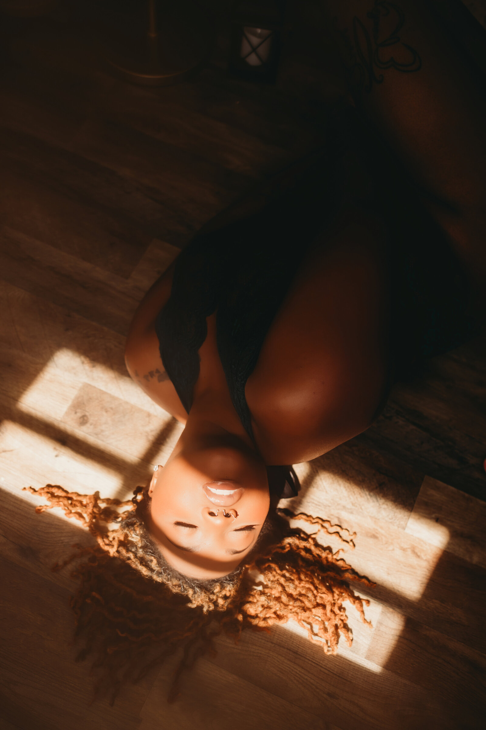 dark-moody-photography-boudoir-columbus-ga