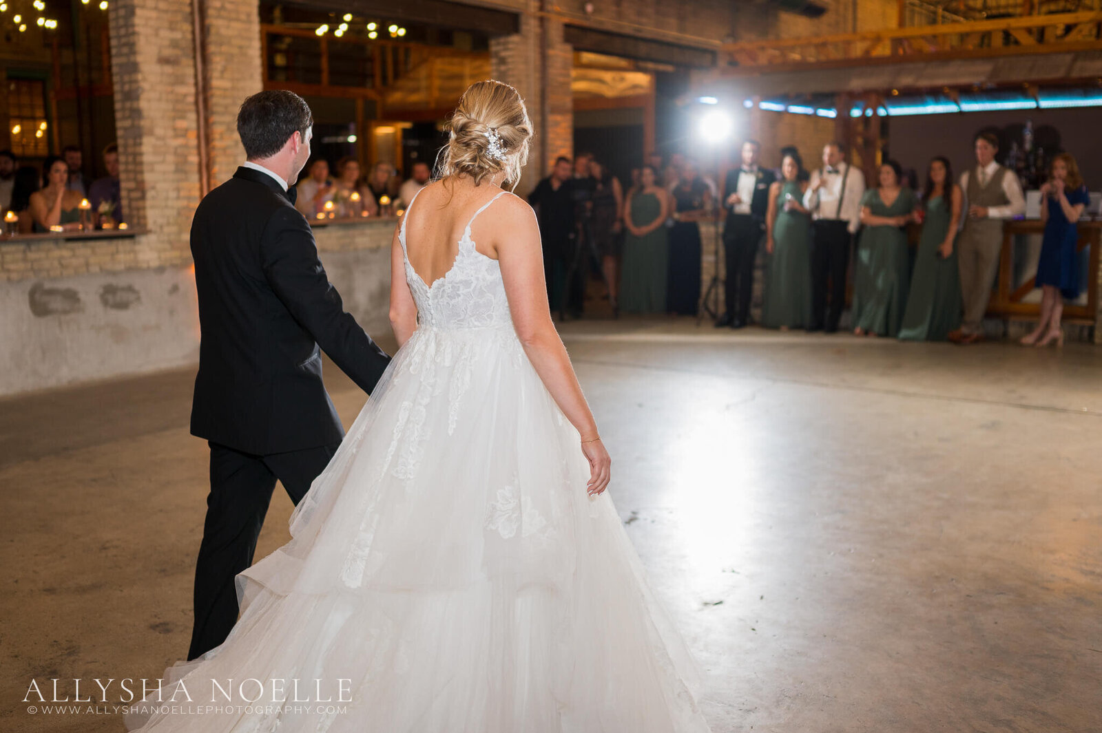 Wedding-at-The-Factory-on-Barclay-in-Milwaukee-1001