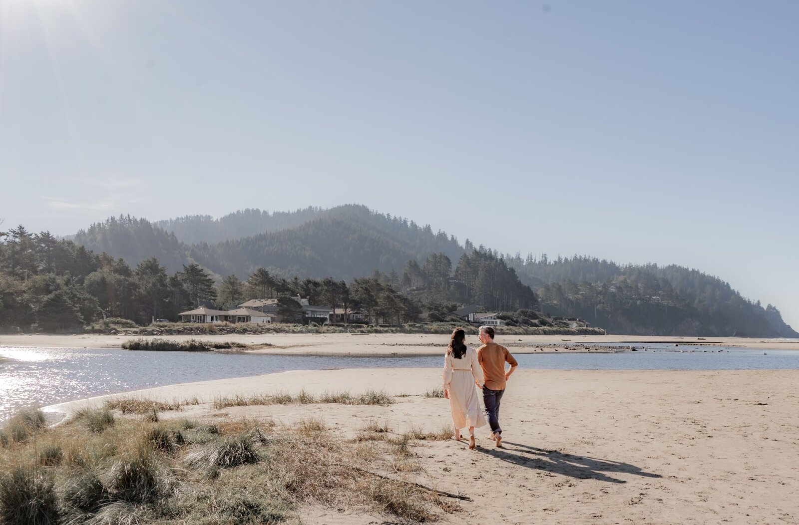 Engagement Photographer in Lincoln City Oregon 