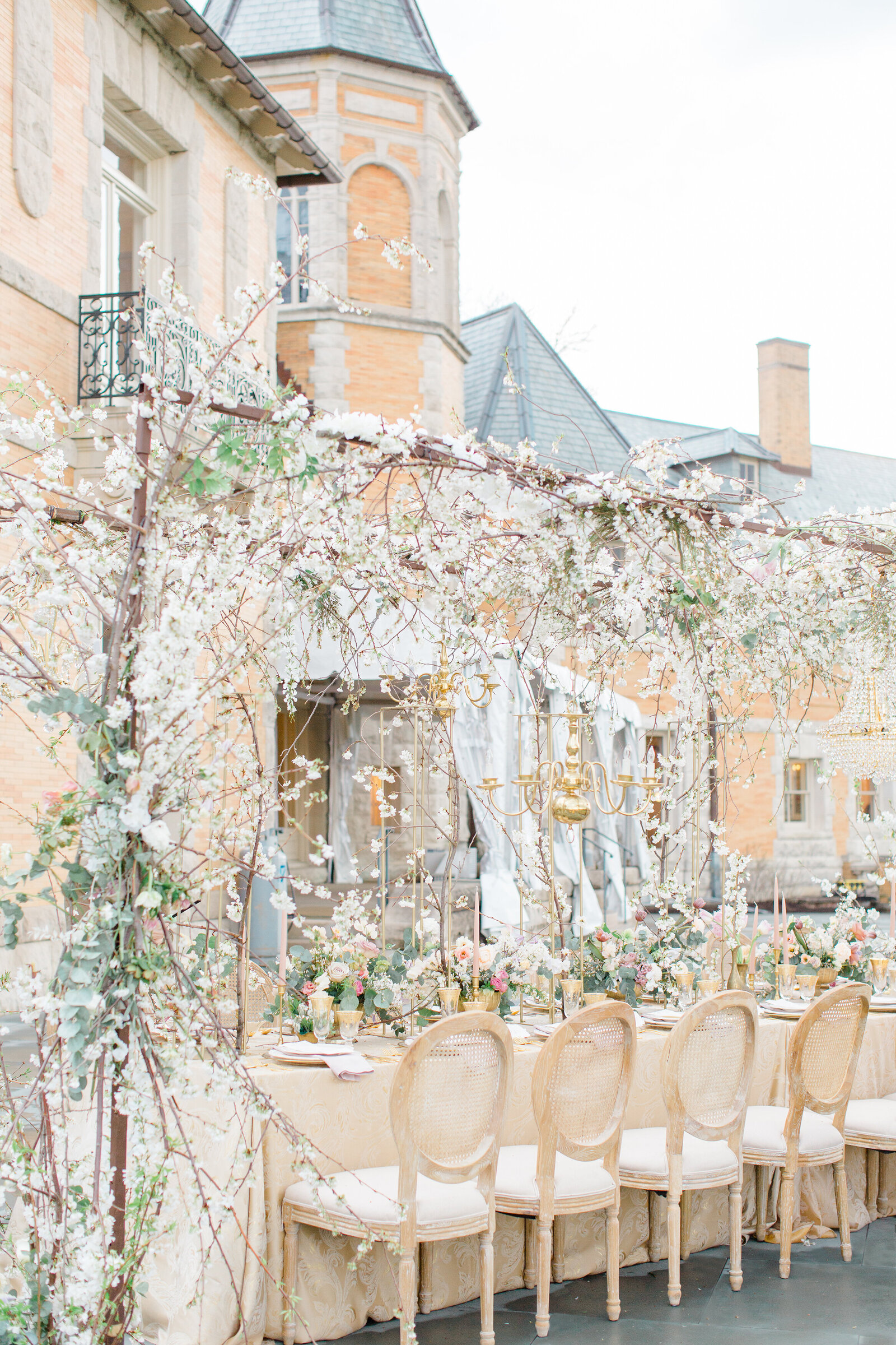 NW_elegant-upscale-romantic-cairnwood-estate-wedding