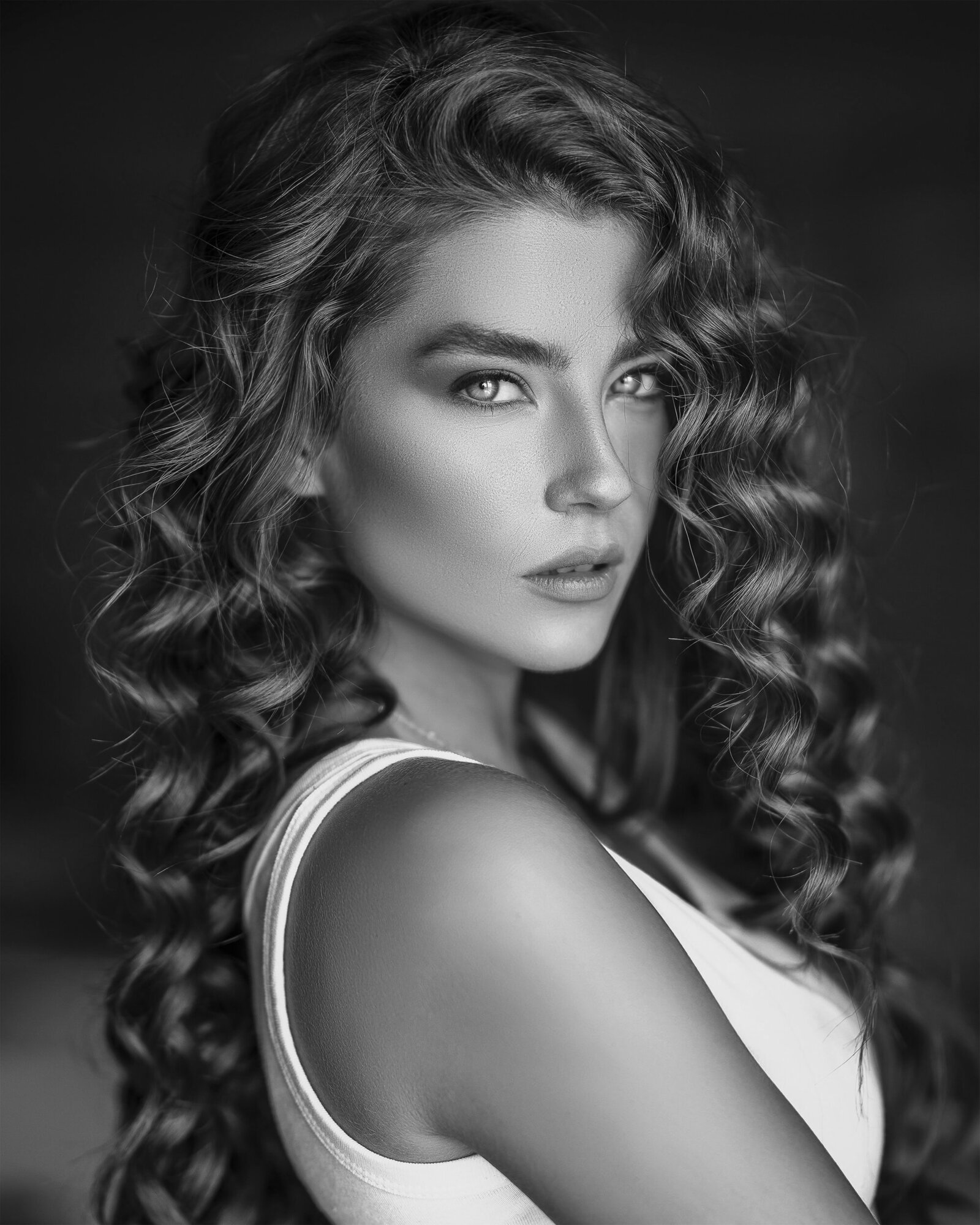 ali-pazani-SZYzRnZ-FEY-unsplash