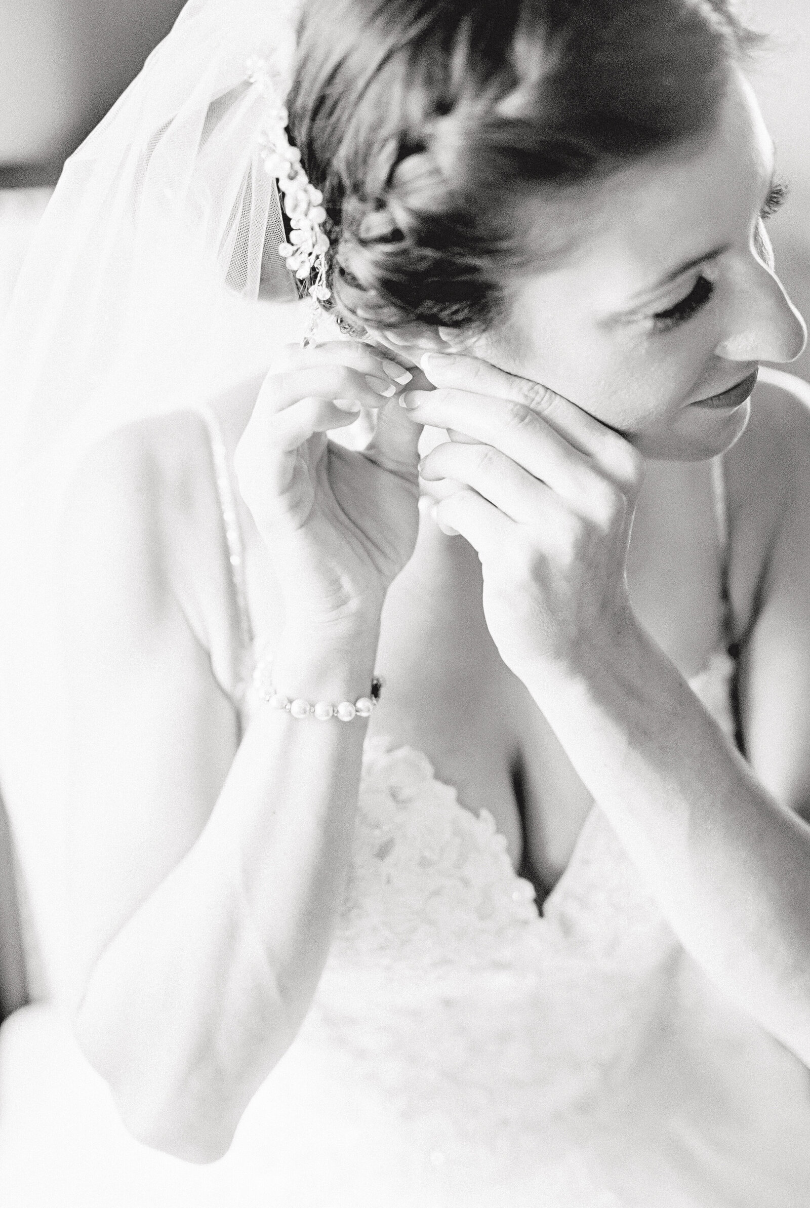 JenRyanAndersonWeddingGettingReady-59