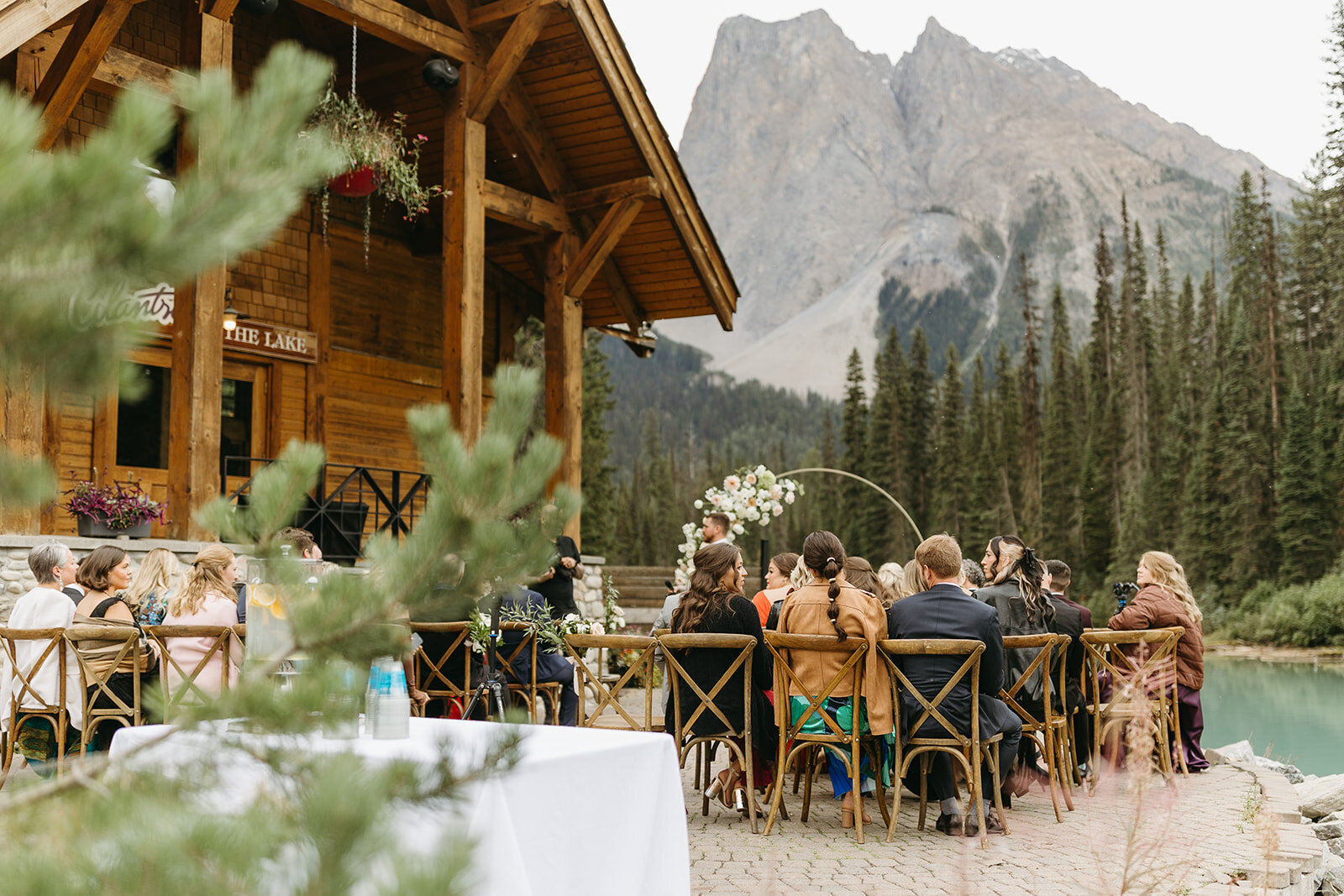 EmeraldLake-Wedding-V&C-MintPhoto-159