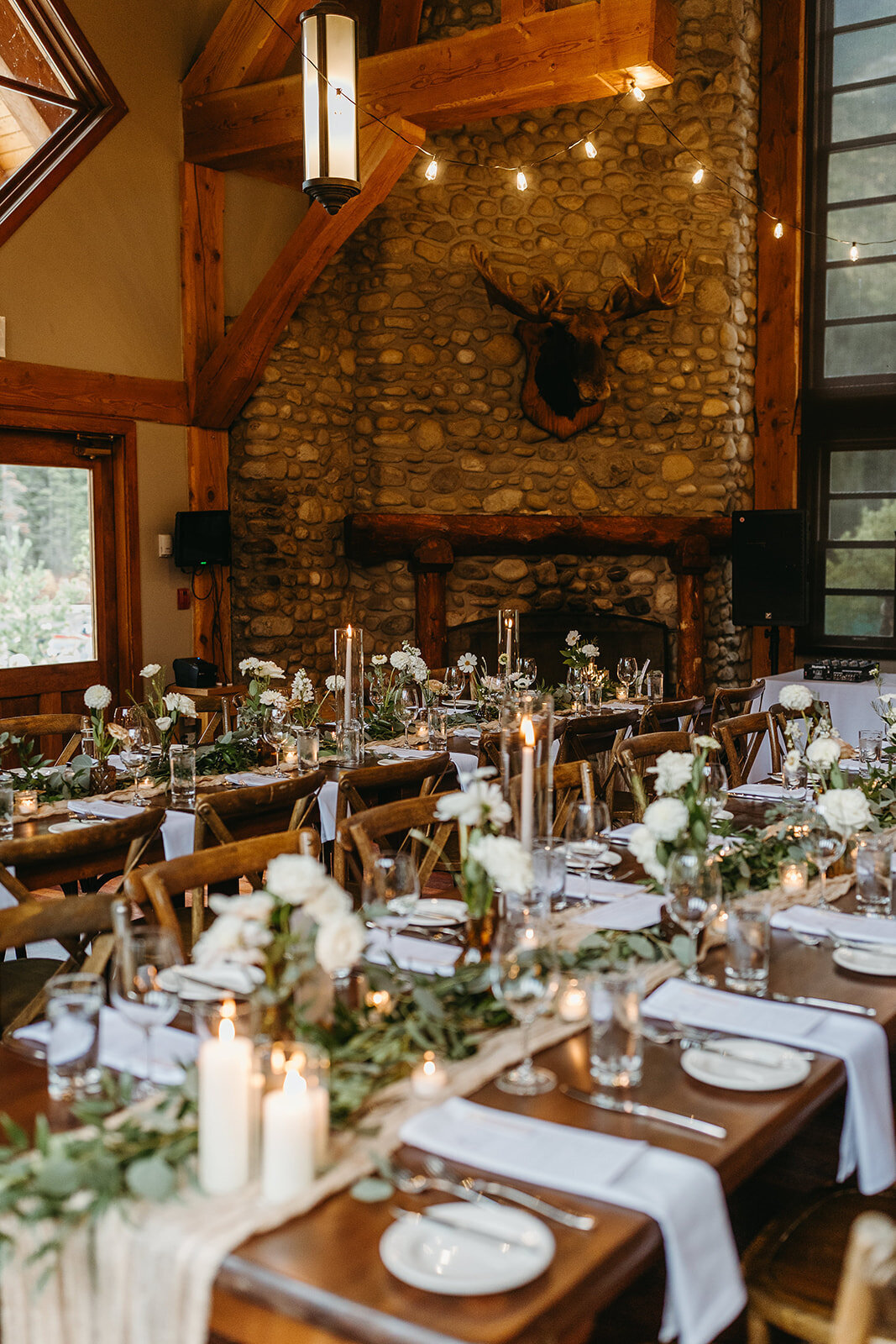 EmeraldLake-Wedding-V&C-MintPhoto-464