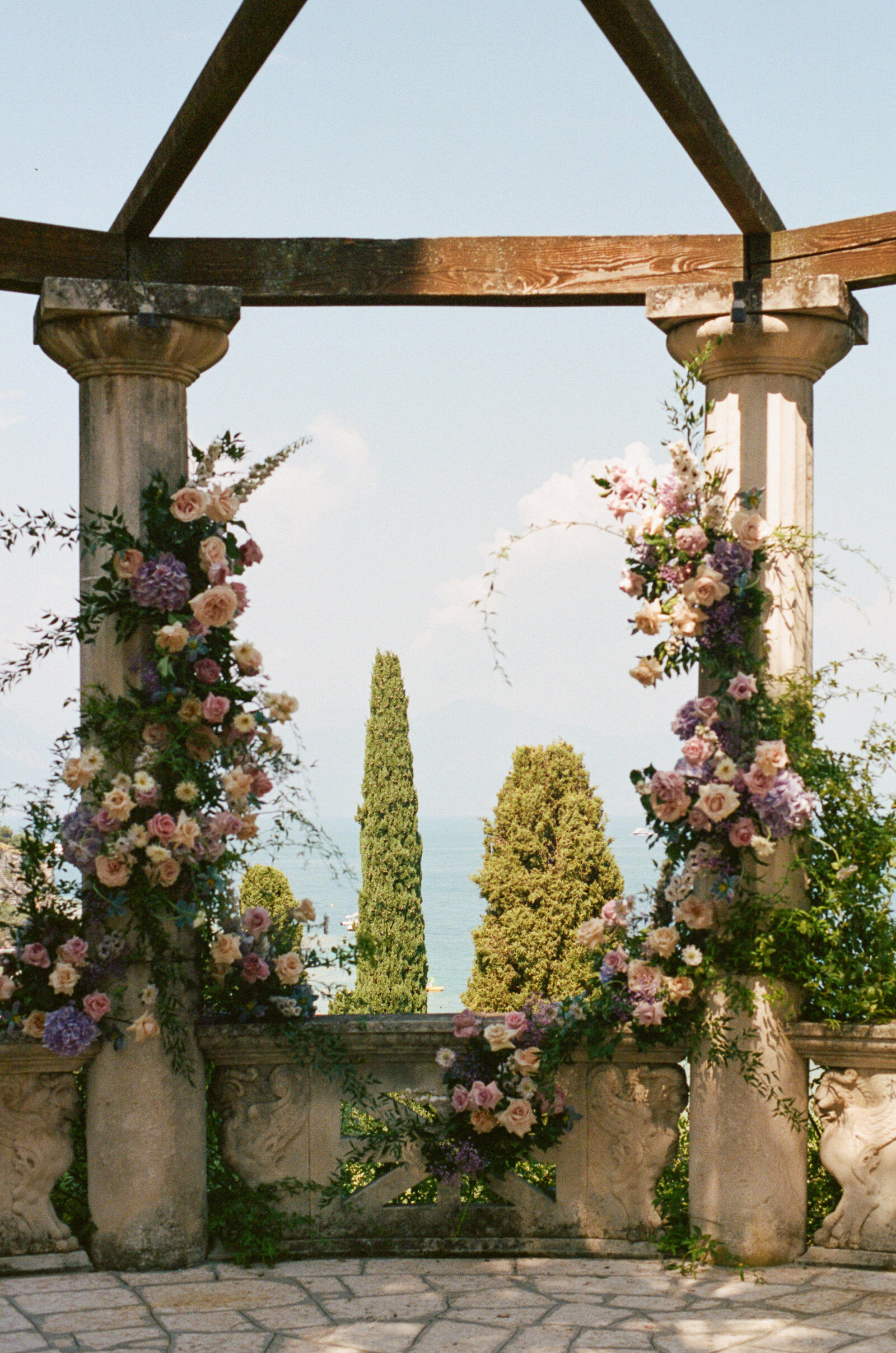 felicydazeweddings_italy_35mmfilm-45