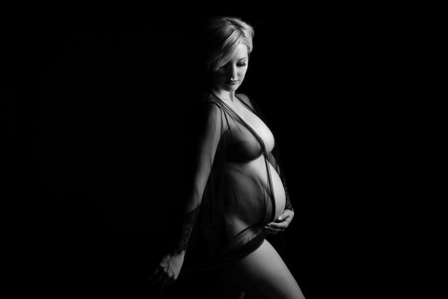 lacey maternity session