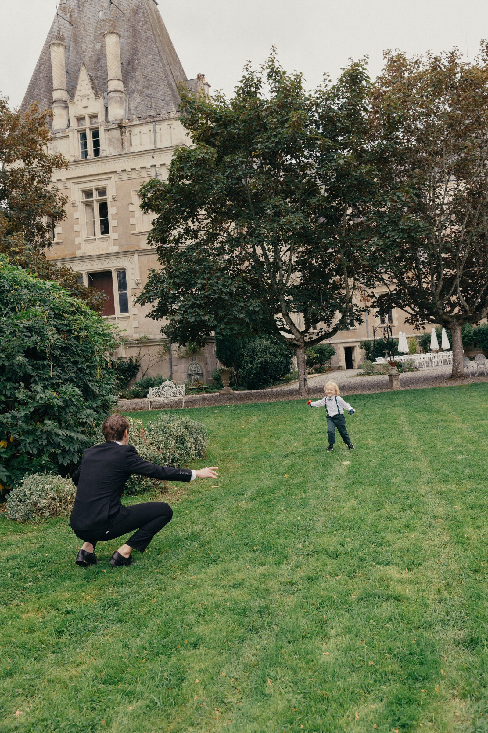 Film-Wedding-Photographer-Zara-Staples-Weddings272