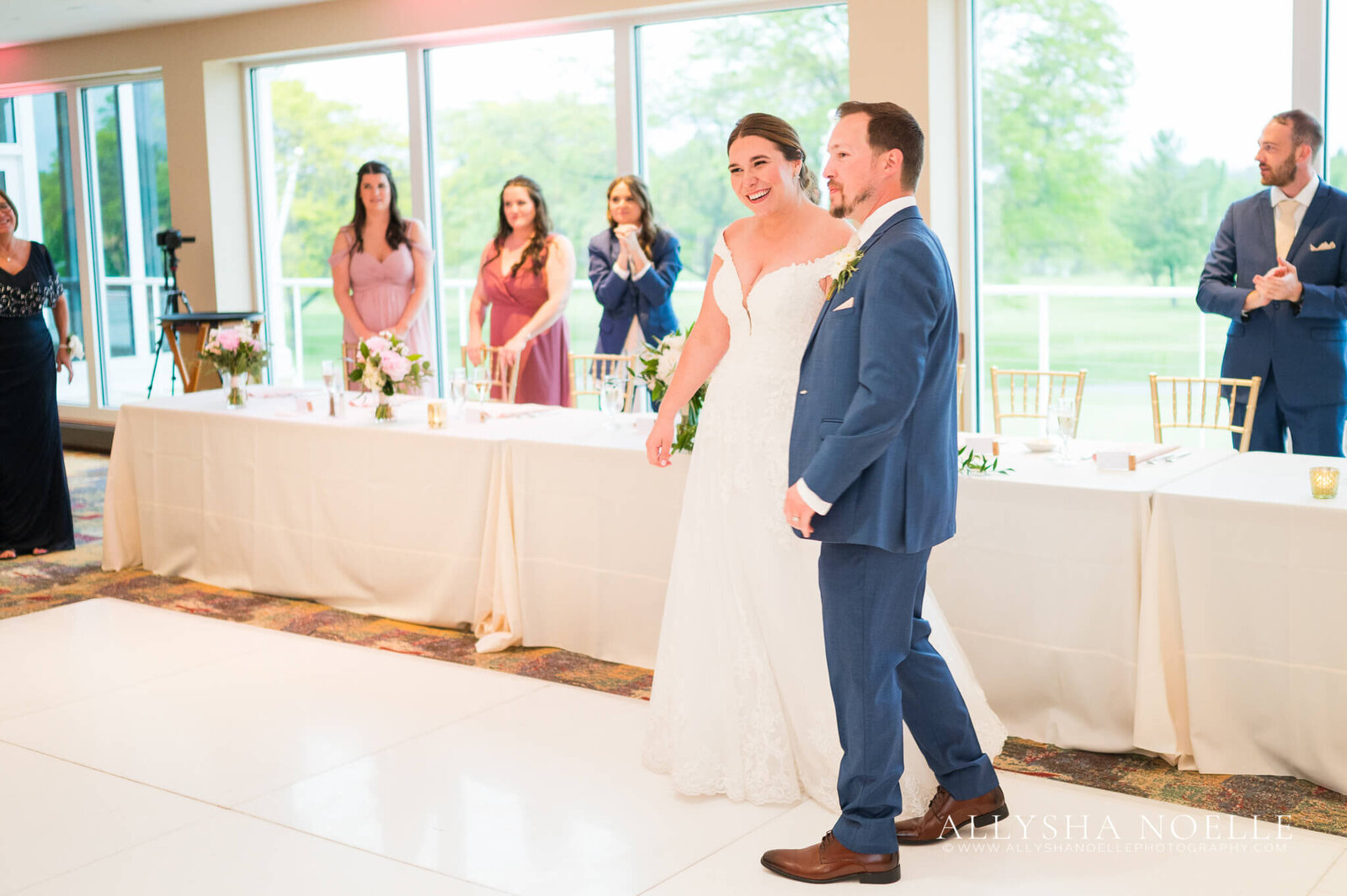 Wedding-at-River-Club-of-Mequon-713