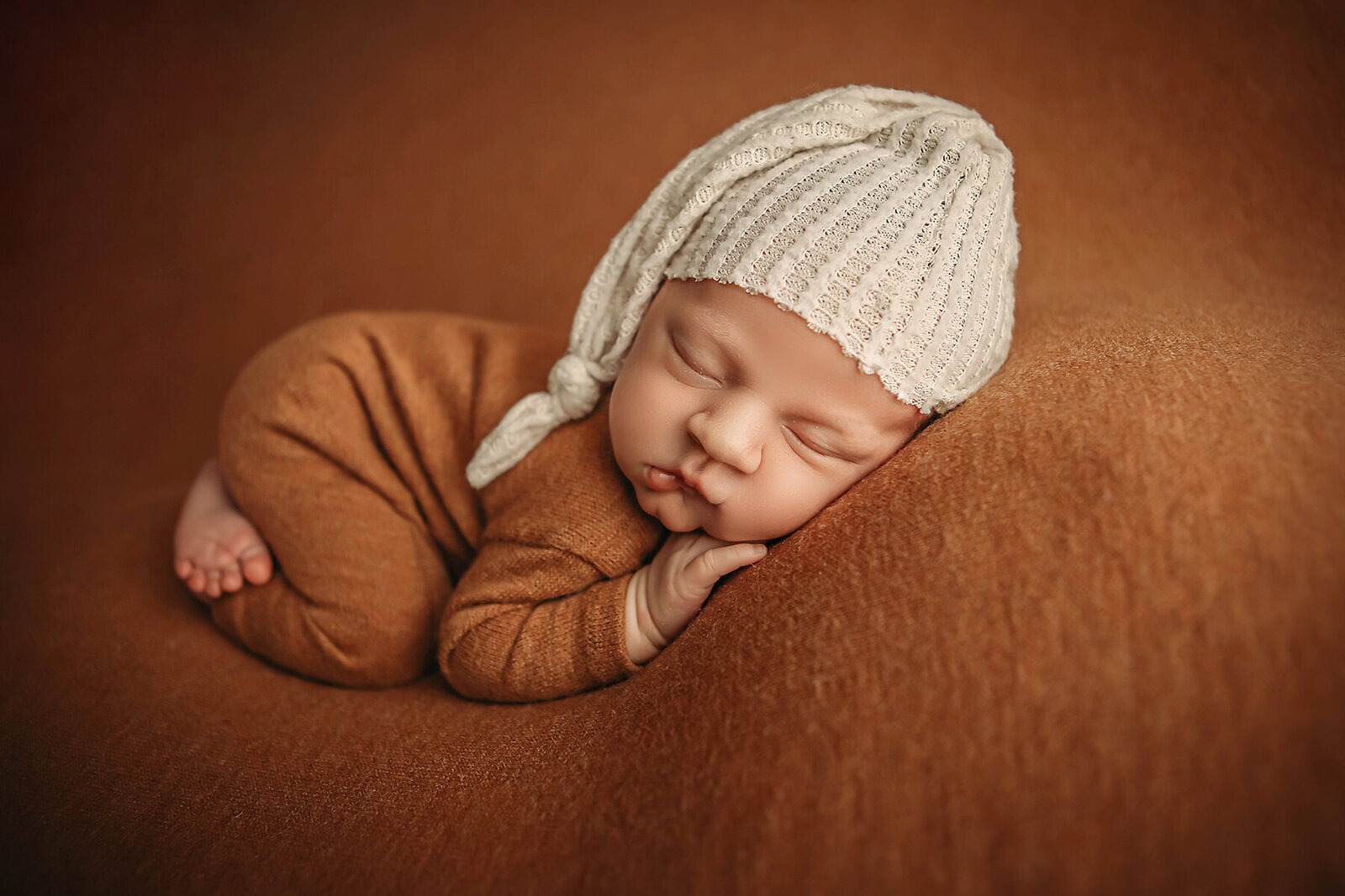 ashley mcclintock photography fall newborn session