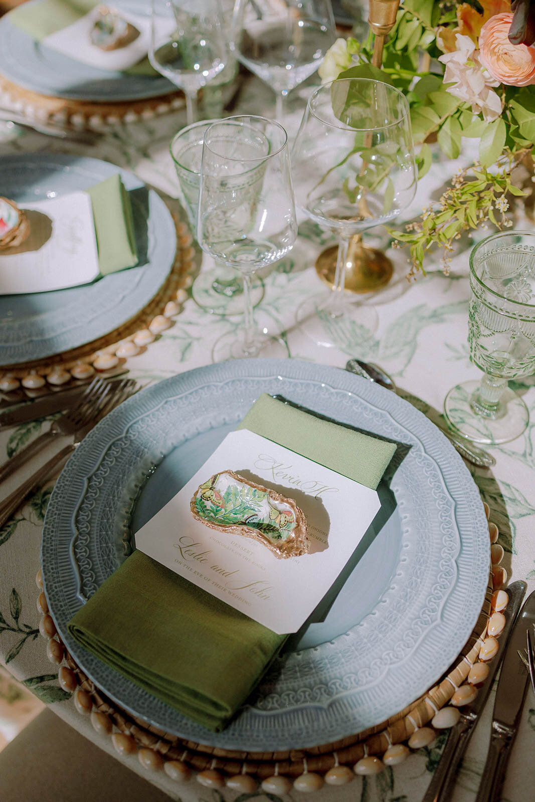 Sea Island Georgia Rehearsal Dinner Wedding Colorful Tablescape, Lindsey Whatley Photo, Beth Williams and Company, Vine Garden Market, Beachview Event Rentals, East Coast documentary-style photographer for the untraditional