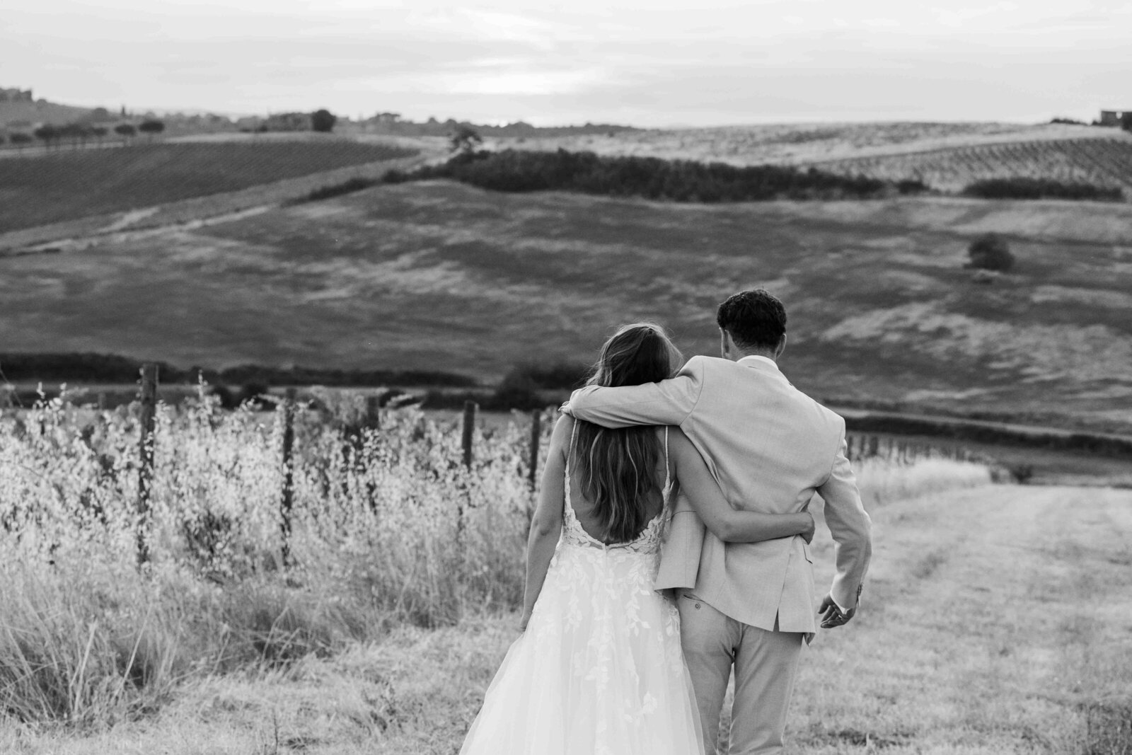 Getframedphotography-Italy-Toscane-weddingshoot-trouwen-bruiloft-trouwfotograaf-destinationweddint-italianwedding-228