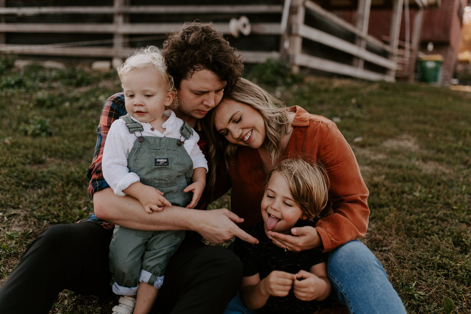 Traders Point Creamery Fall Family Session - Russell-80