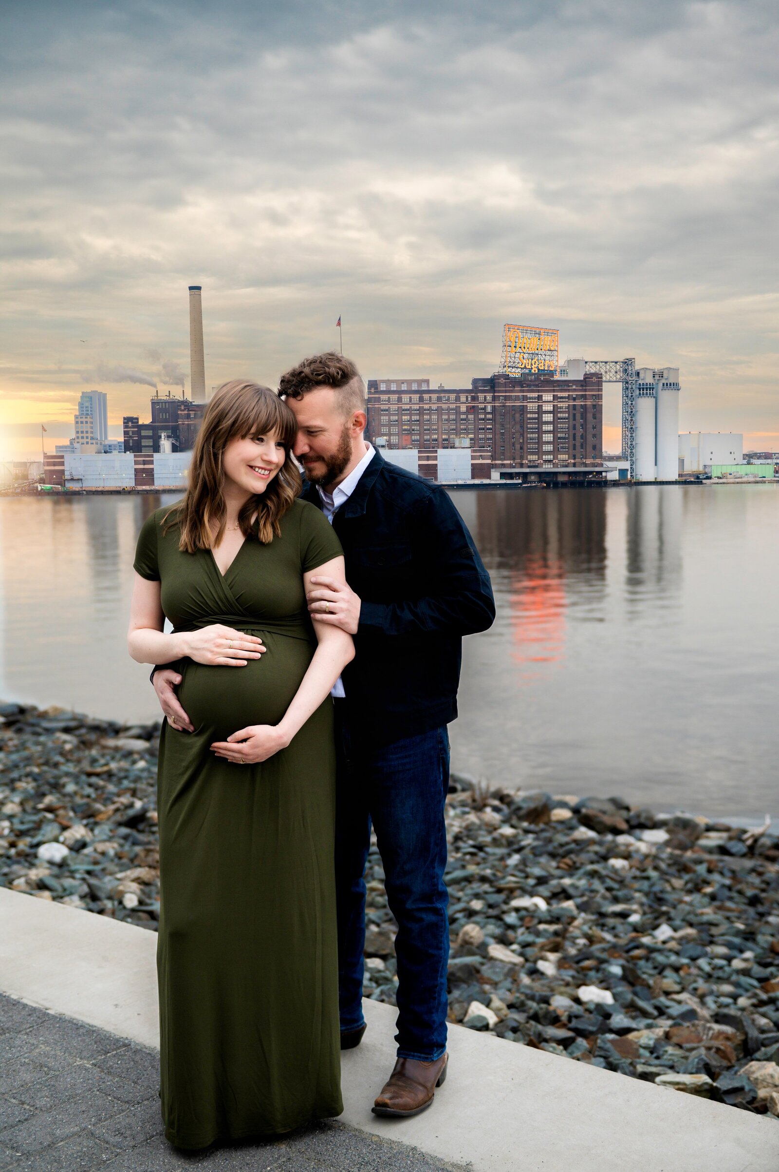 pregnant mom and husband in Fells Point, Baltimore