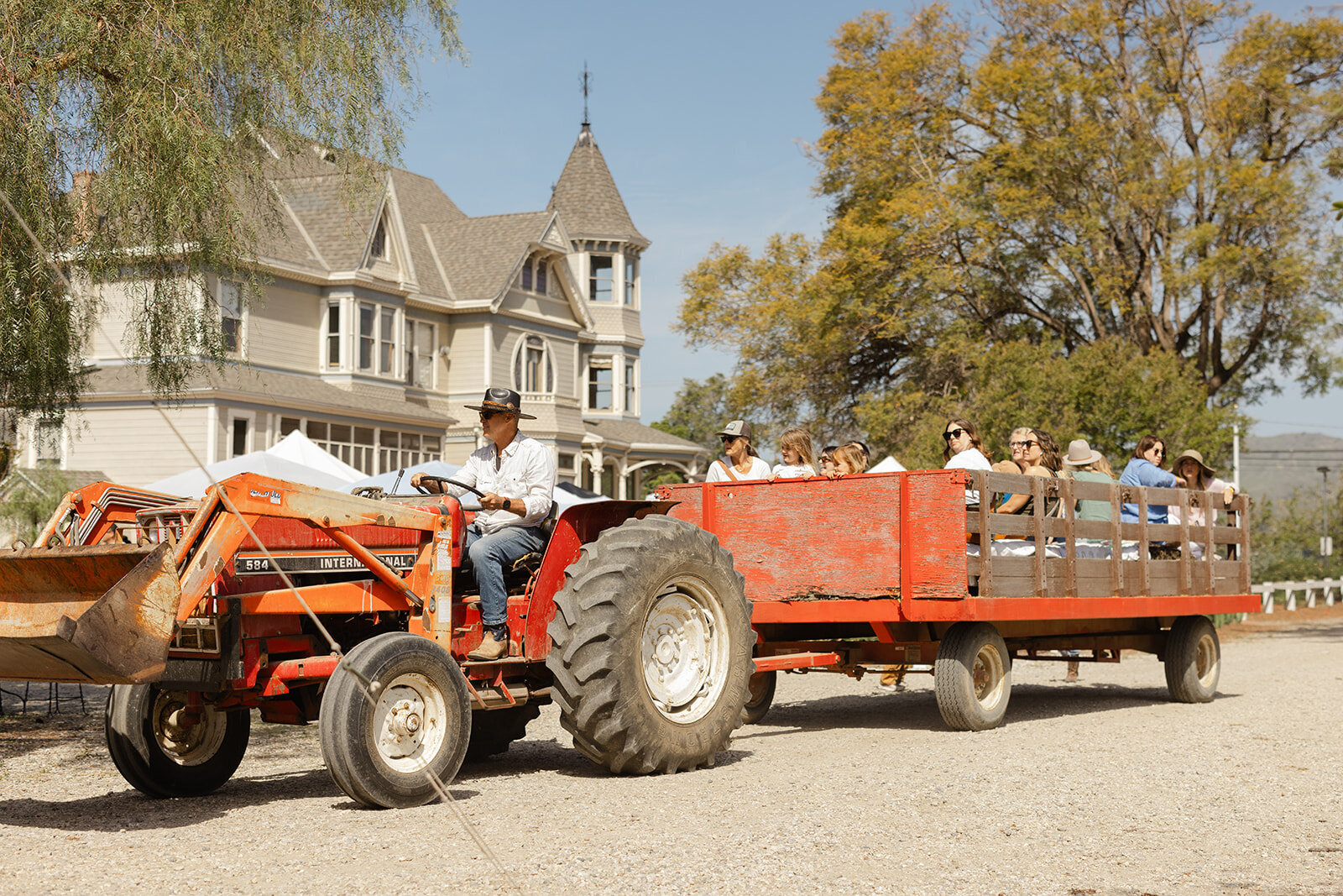 Brookeboroughphotography_faulknerfarmspringmarket-15973