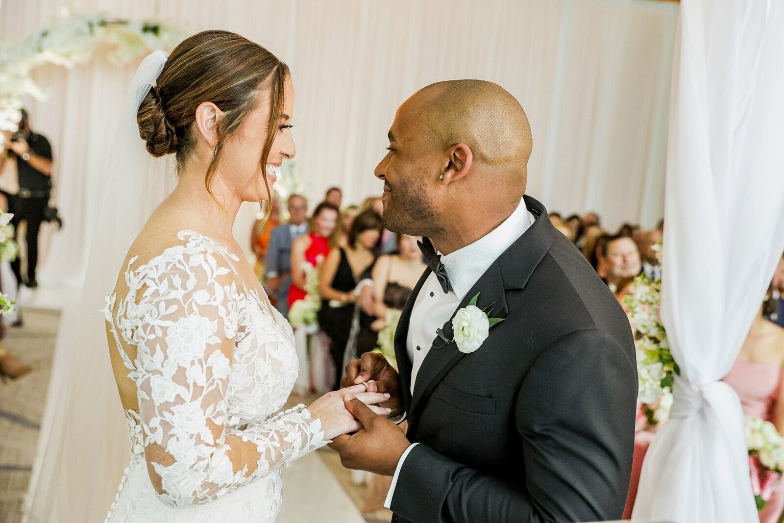 indoor-ceremony-the-conrad-5