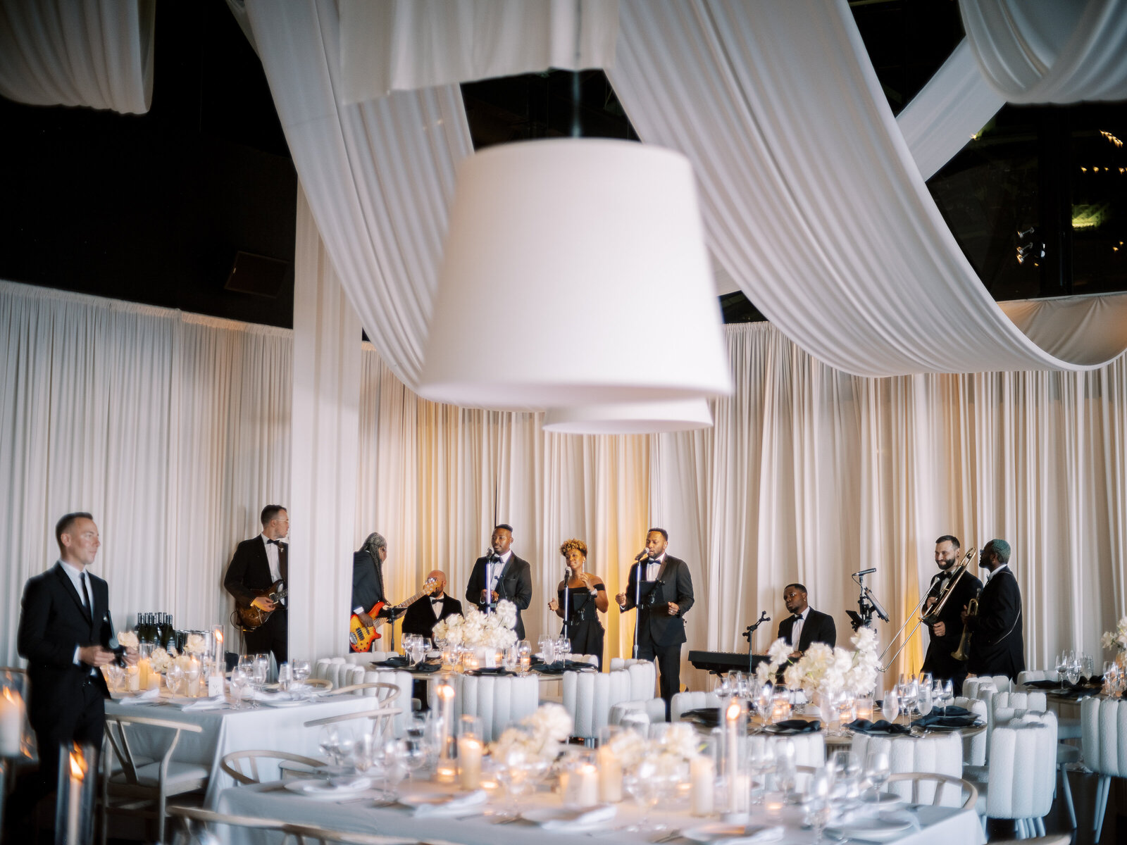 aragon_artists_chicago_wedding