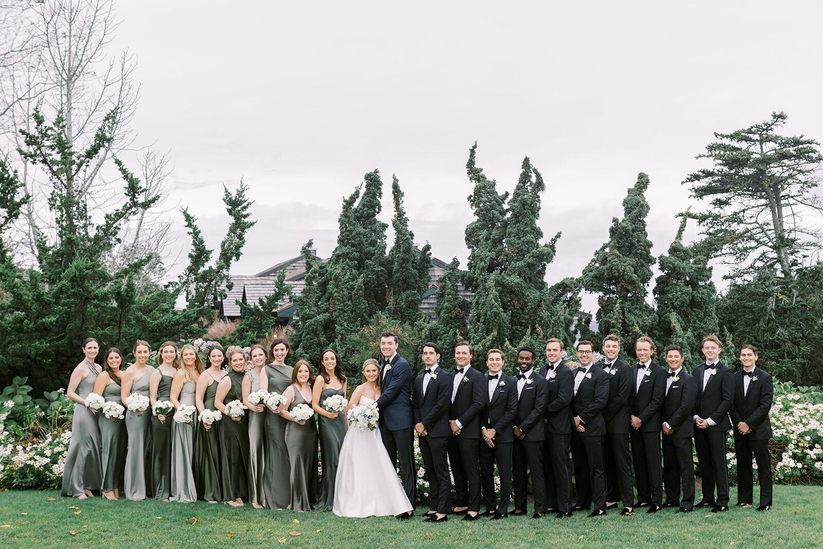 leila-james-events-newport-rhode-island-luxury-wedding-planner-castle-hill-inn-venue-emily-march-payne-wedding-photographer-VaughanWedding_0360 copy