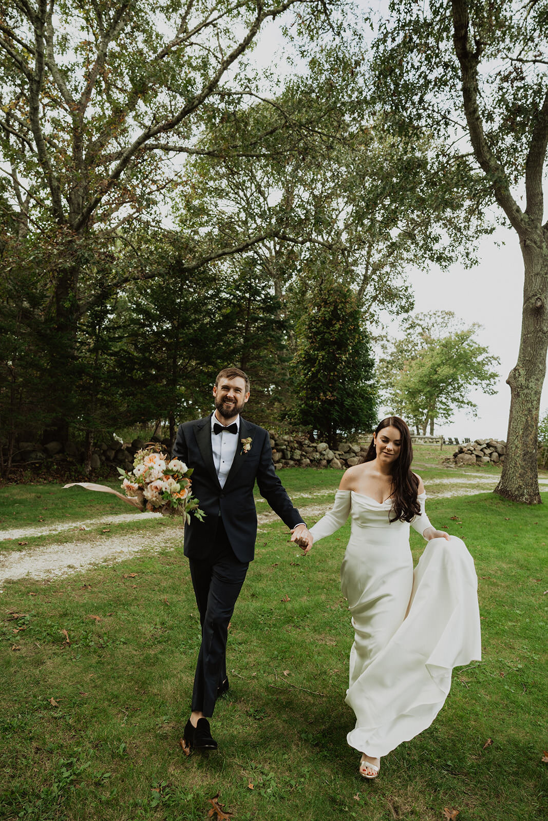 Turner & Rowdy - Martha_s Vineyard Wedding -October 14_ 2023-0112 - Larisa Stinga Photography_websize