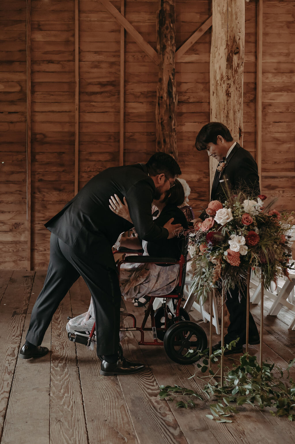 KamiharaWedding_MachiasMeadowsSnohomishWA_AshleyVanderveldePhotography-463