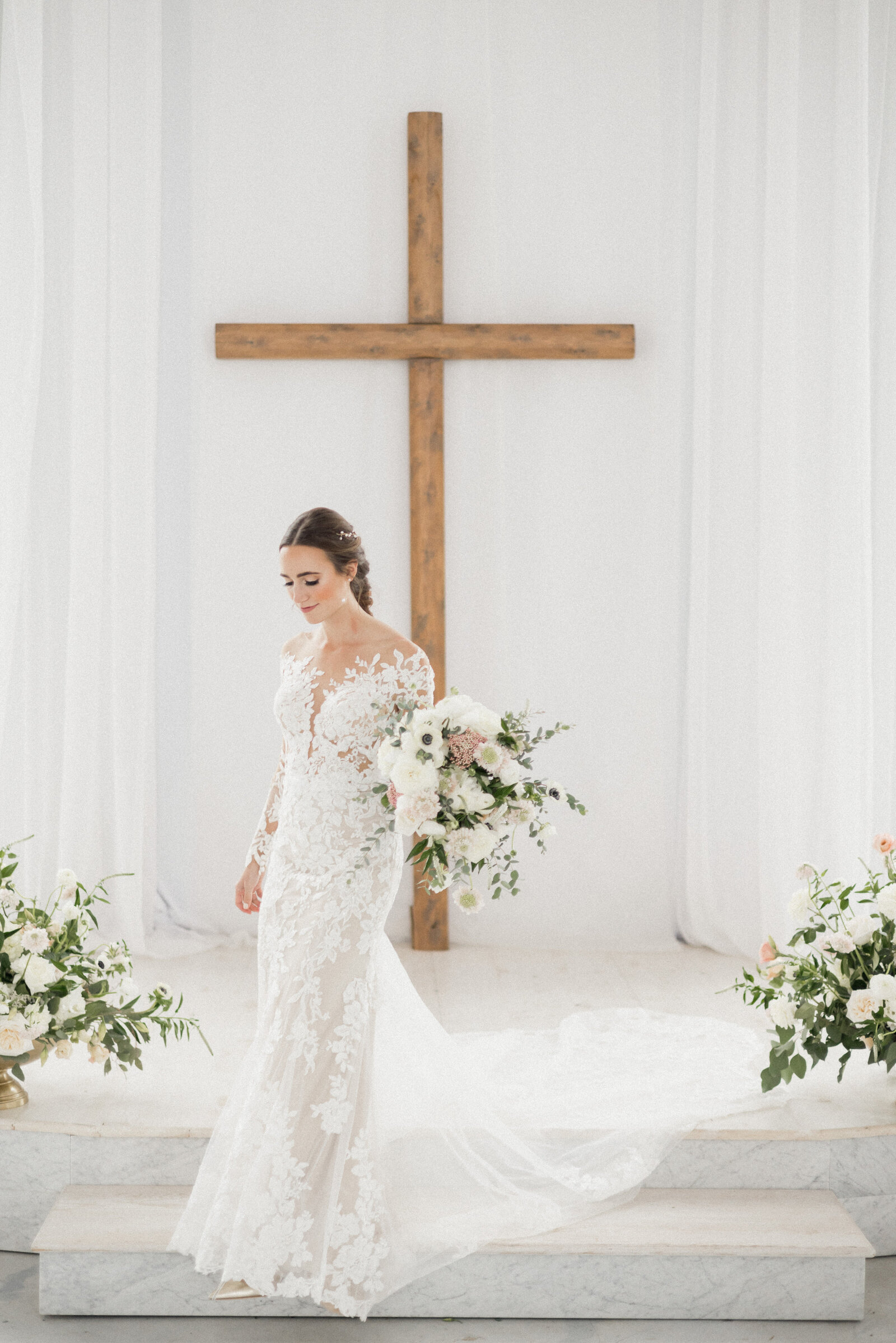 Cameron-and-Elizabeth-Photography-Weddings-Arkansas-Bride-2