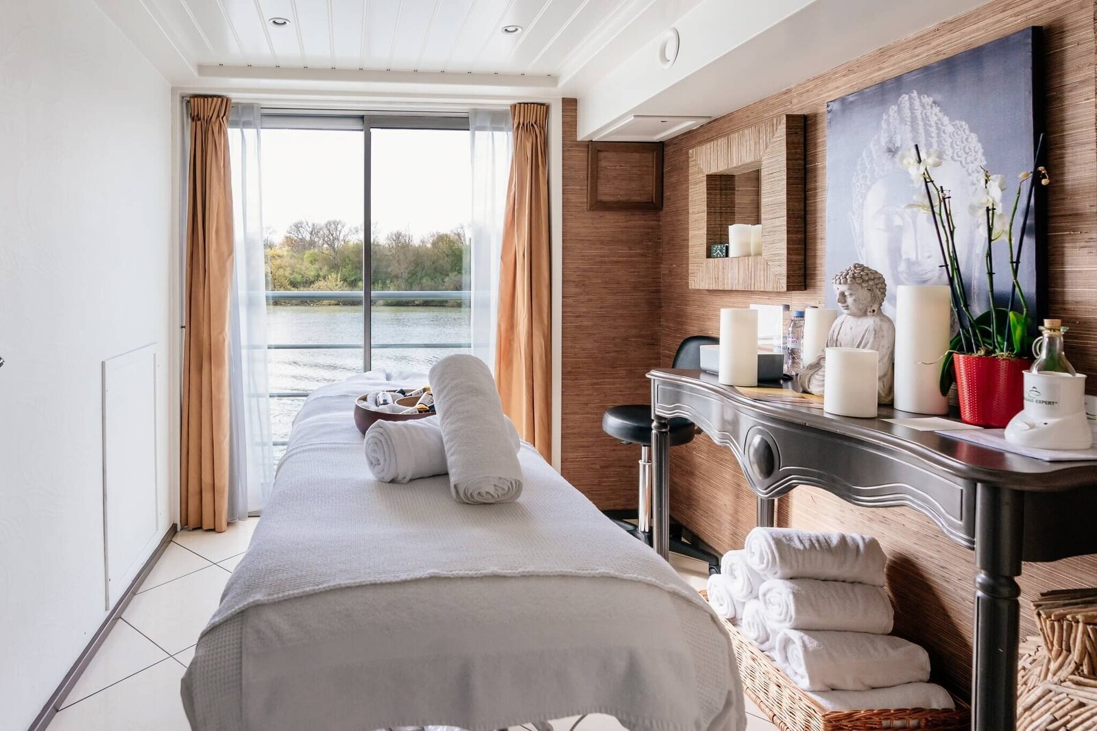 AmaWaterways 6