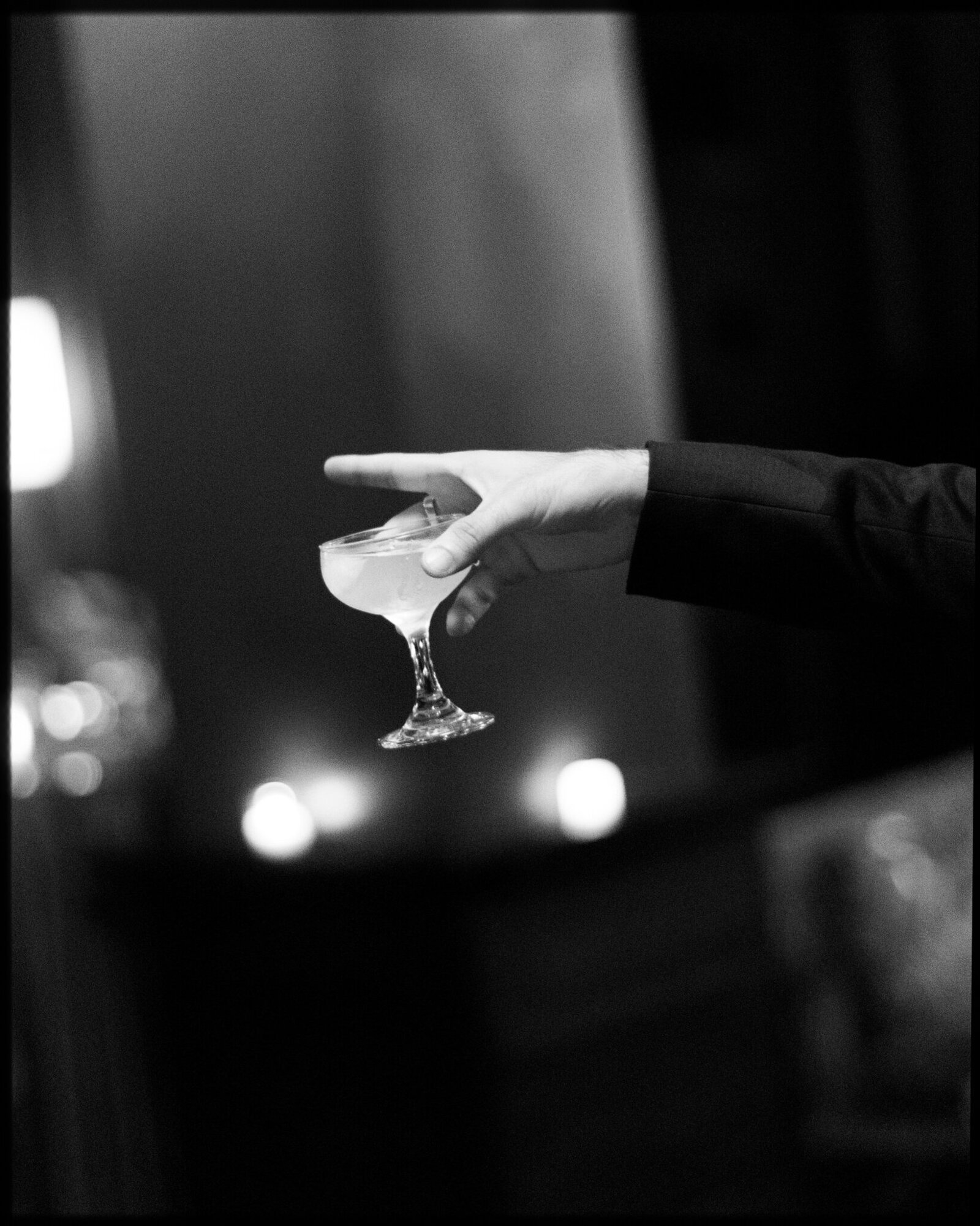 RL_08-26-2023_SYDNEY-WILLIAM_WEDDING_04569-v2