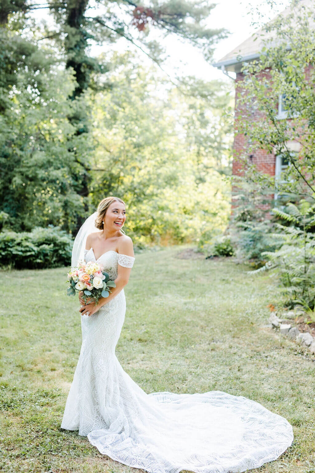 Cara-Elliott-Wedding-Bride-Portraits