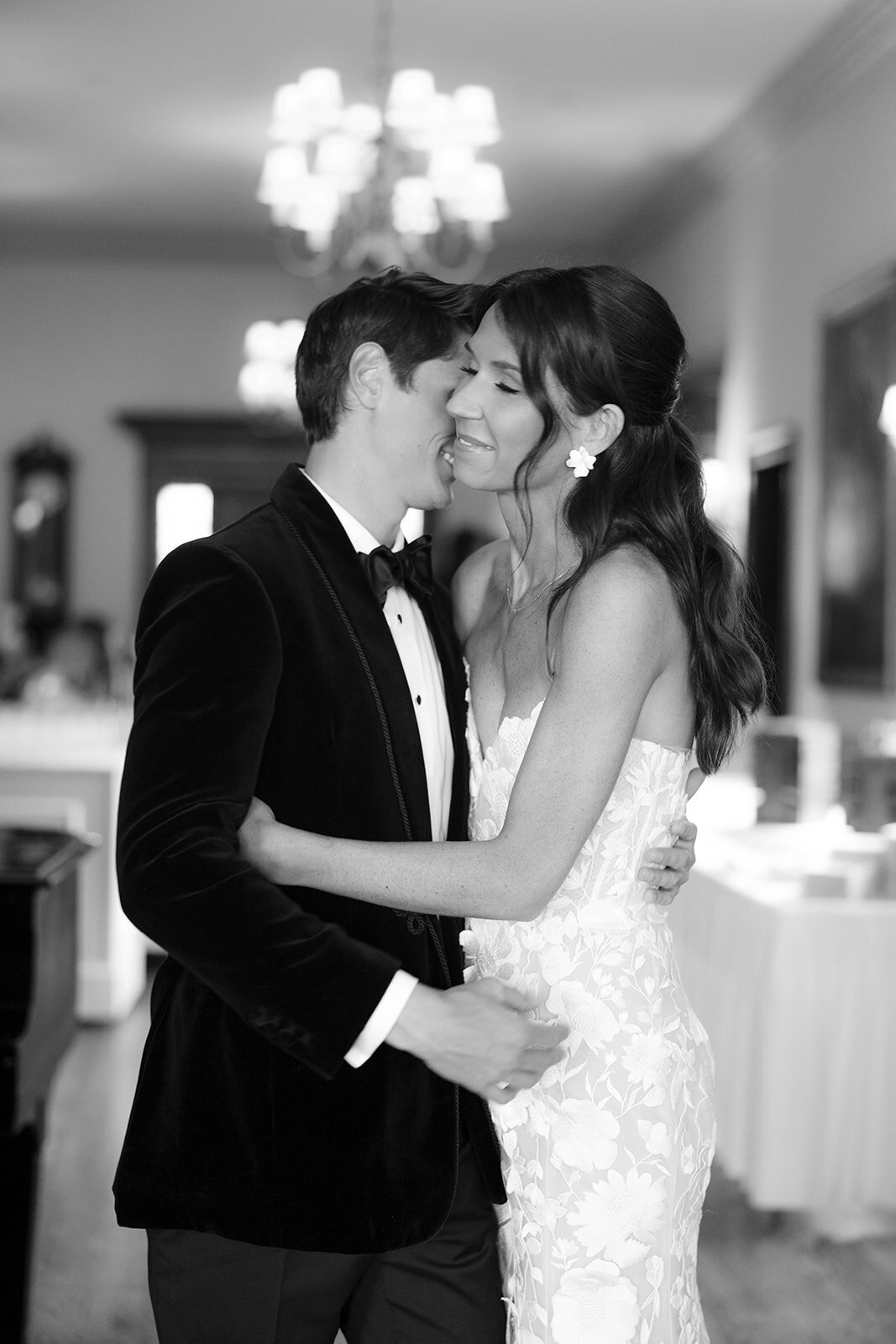 tuxedo-club-new-york-city-wedding-photographer-sava-weddings-204_websize