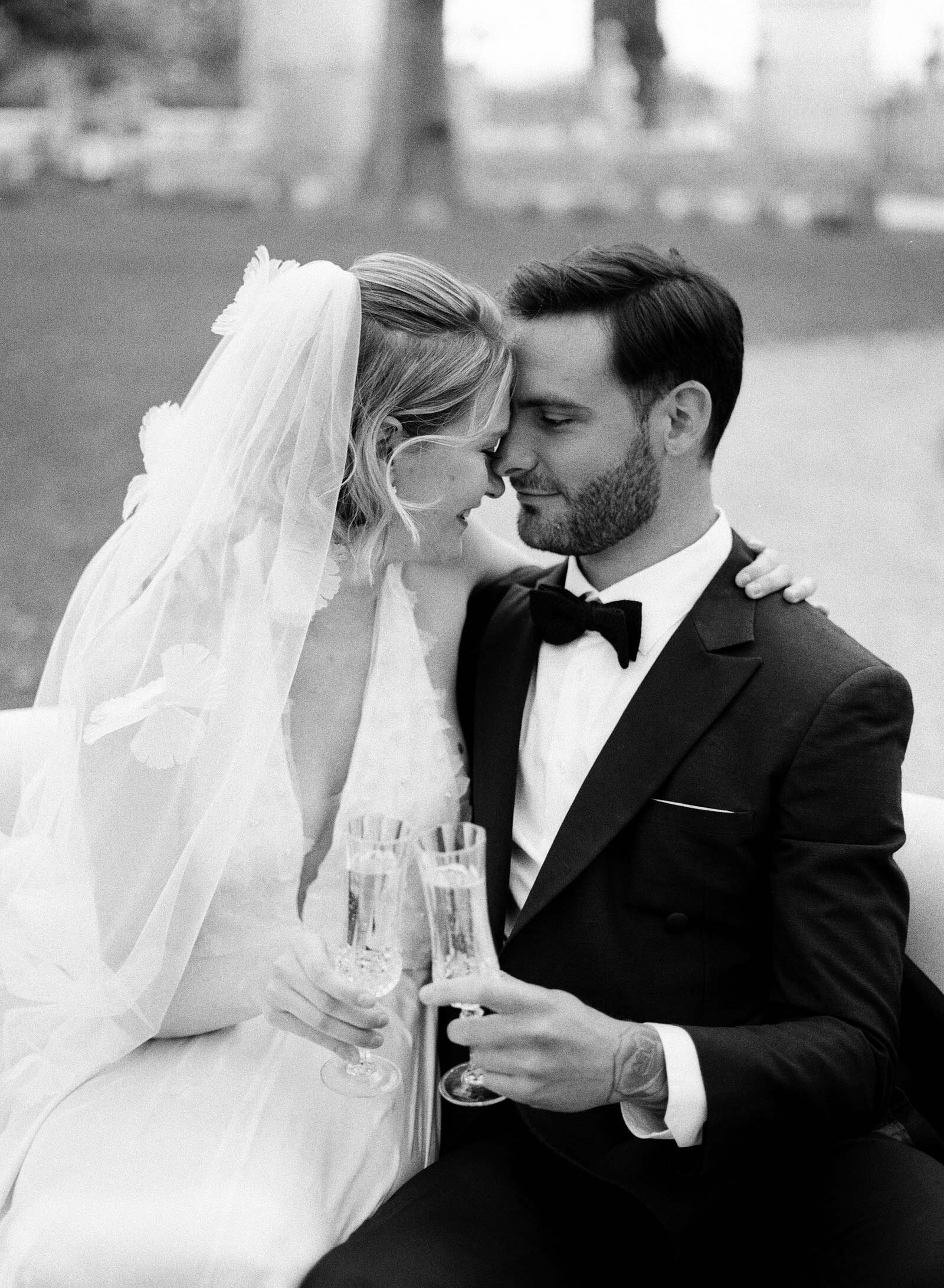 087b_provence_wedding_chateau_de_fonscolombe