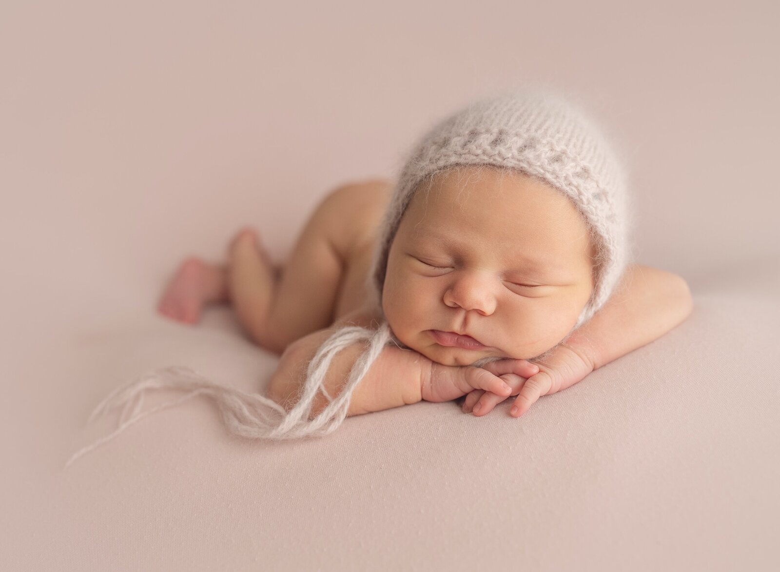 Affordable-Newborn-Photography-Calgary-21