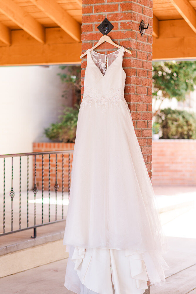 Sierra-Vista-church-wedding-summer-Christy-Hunter-Photography-001