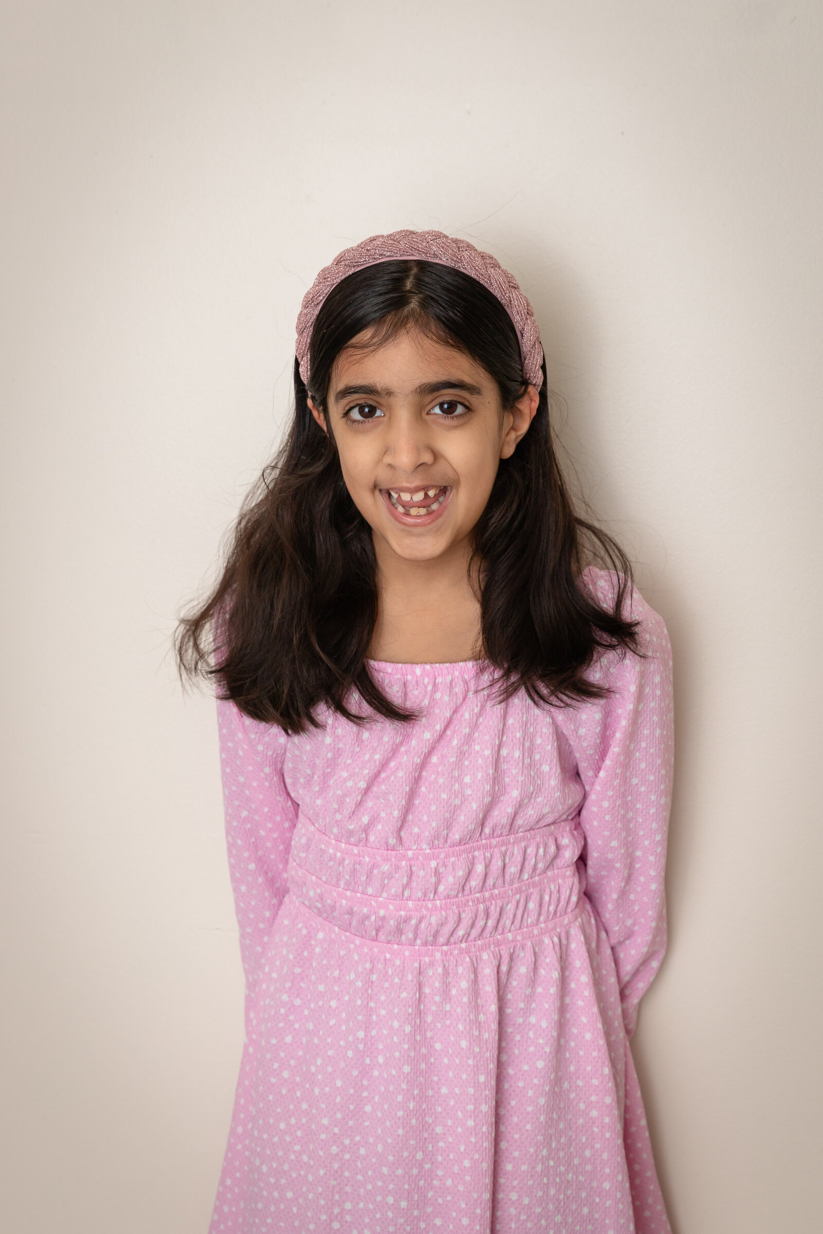 smiling-girl-new-jersey-school-photographer
