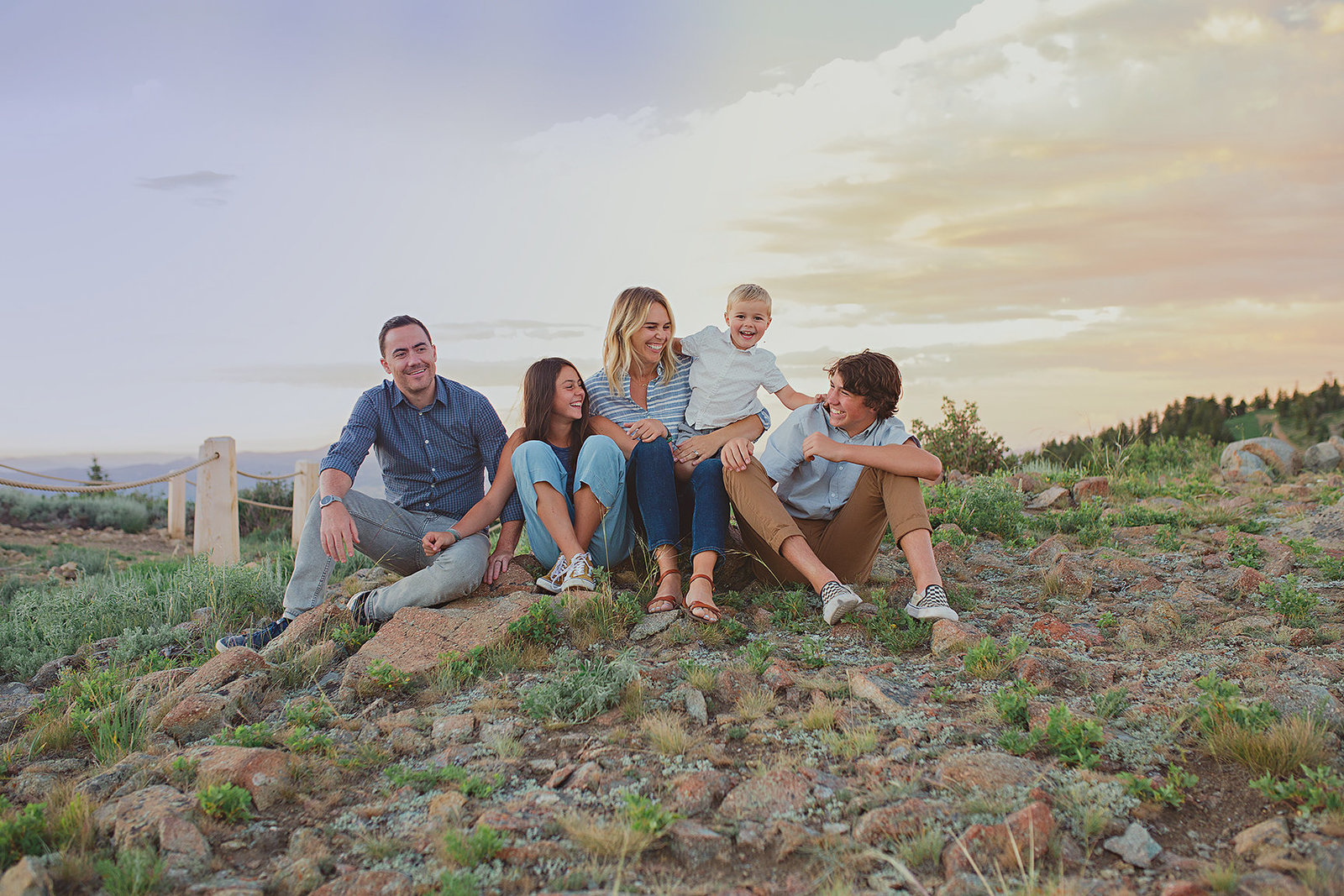 Wendy Parrish Photography is a Missoula family photographer specializing in newborn, maternity, family and seniors serving Missoula, Great Falls, The Bitterroot Valley and the surrounding areas.
