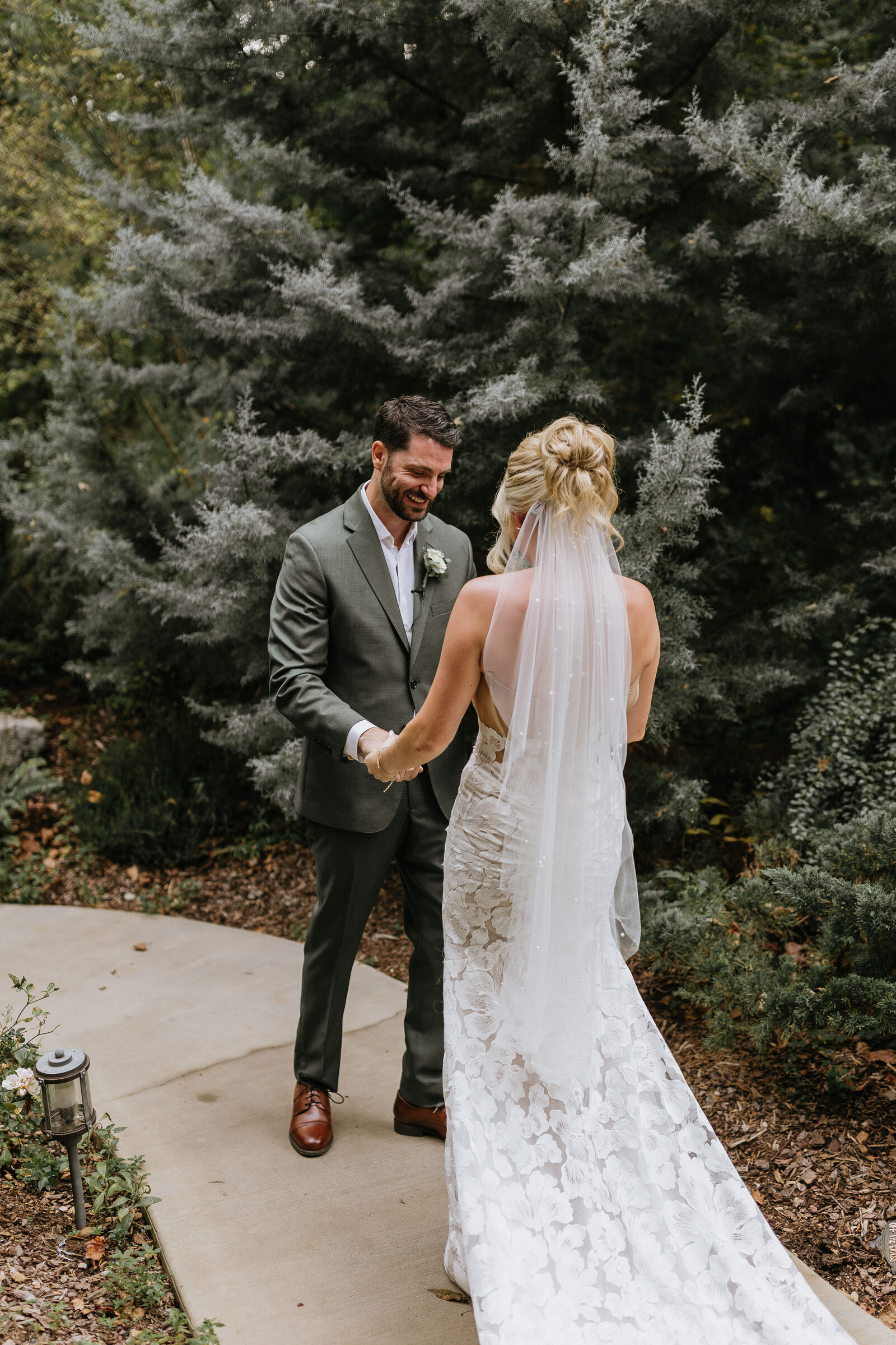 East-Tennessee-Wedding-Photographer-Videographer-Radiant-Mountain-Media-400