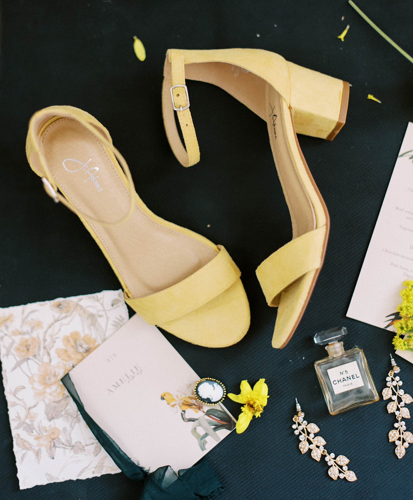 yellow bridal shoes at detail shots at Tampa Wedding