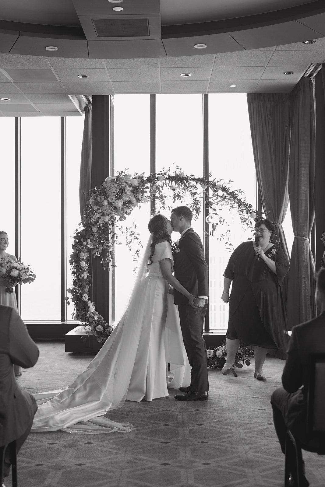 black-and-white-ceremony-kiss