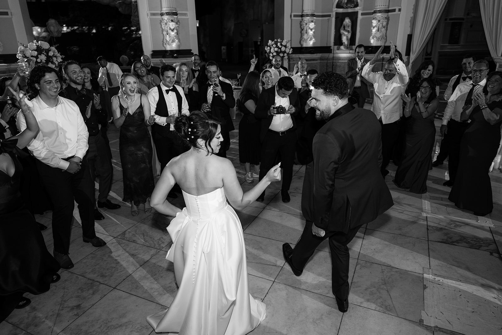 PleaseTouchMuseumPhiladelphiaWedding-183