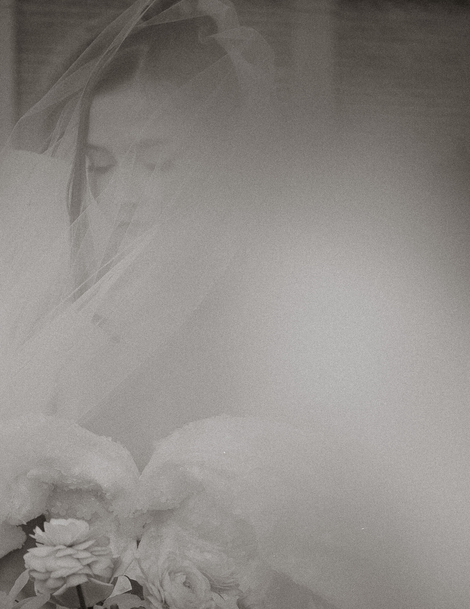 ACREWOOD-GENLABBE-DAY1-ottawa-toronto-pec-montreal-sutton-quebec-ontario-vermont-storytelling-editorial-fineart-wedding-elopement-bridal-photographer-4202-2
