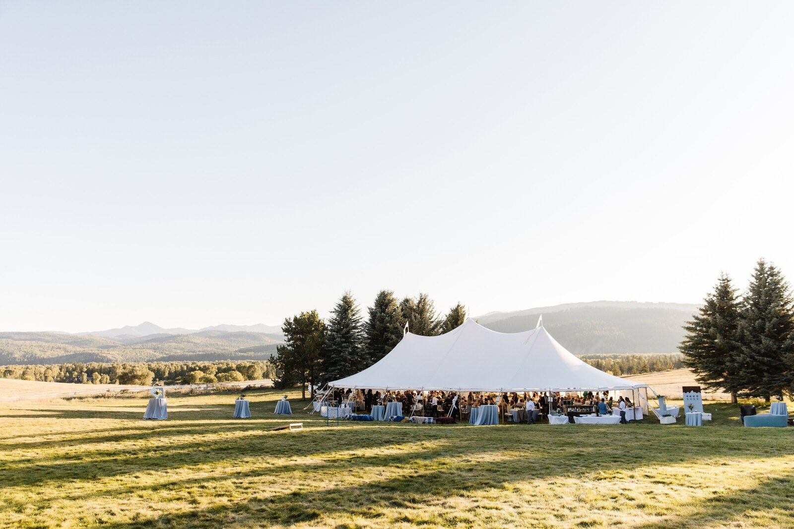 outdoor wedding 