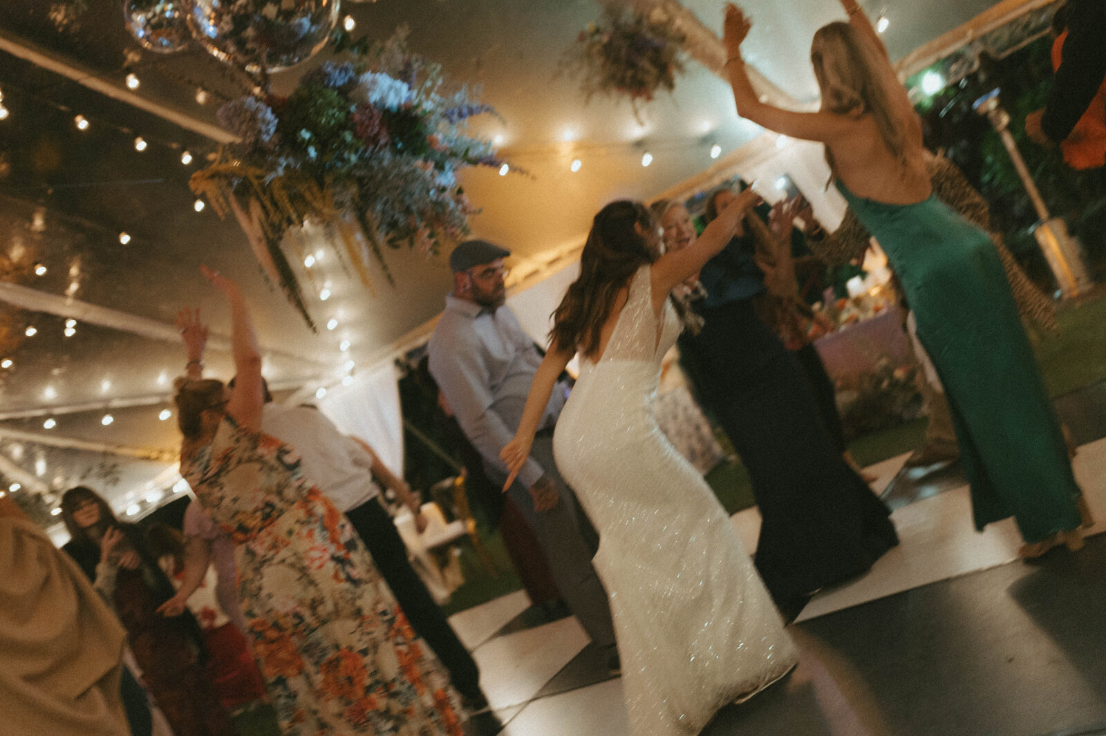 TheWolfesWeddingPreviews-381