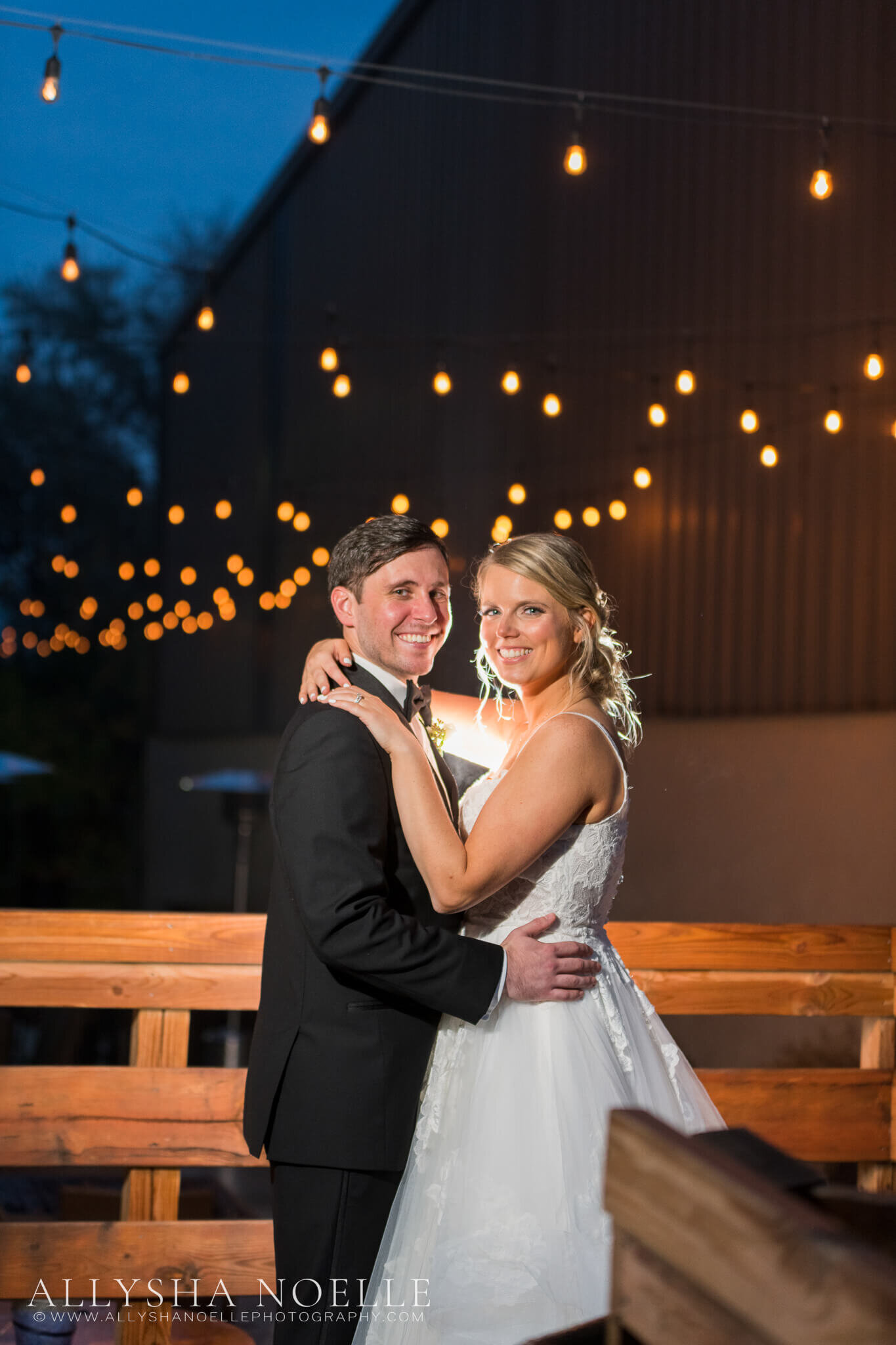 Wedding-at-The-Factory-on-Barclay-in-Milwaukee-0872