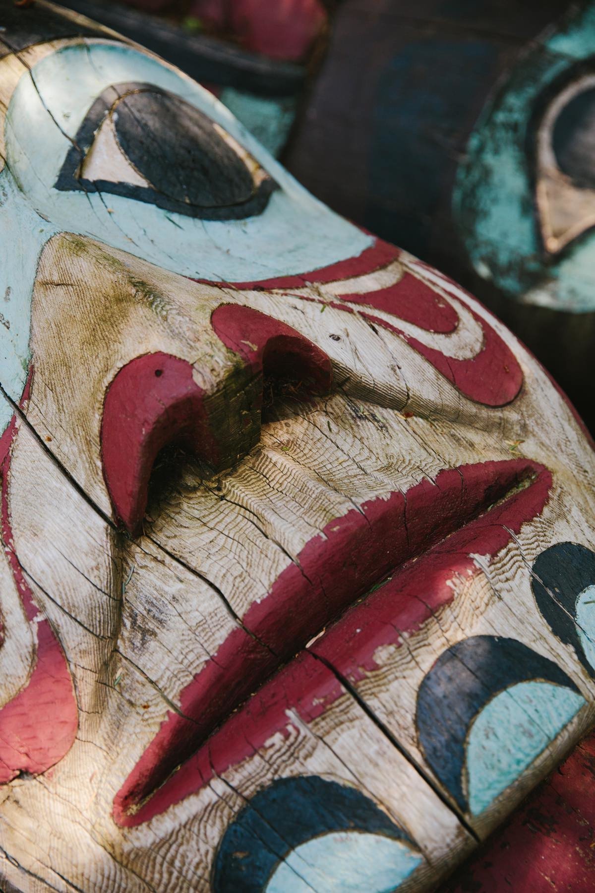 totem-cameron-zegers-travel-photographer-alaska-uncruise-seattle