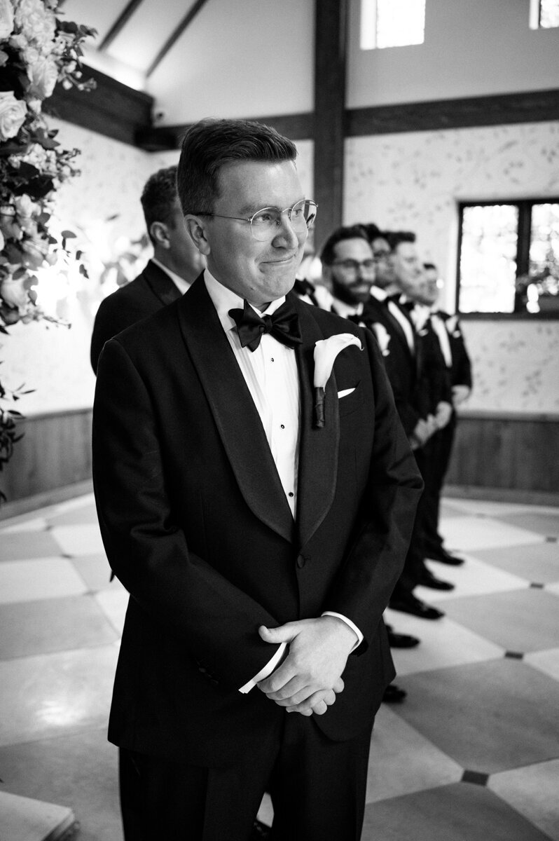 Pleasantdale-Chateau-wedding--0013
