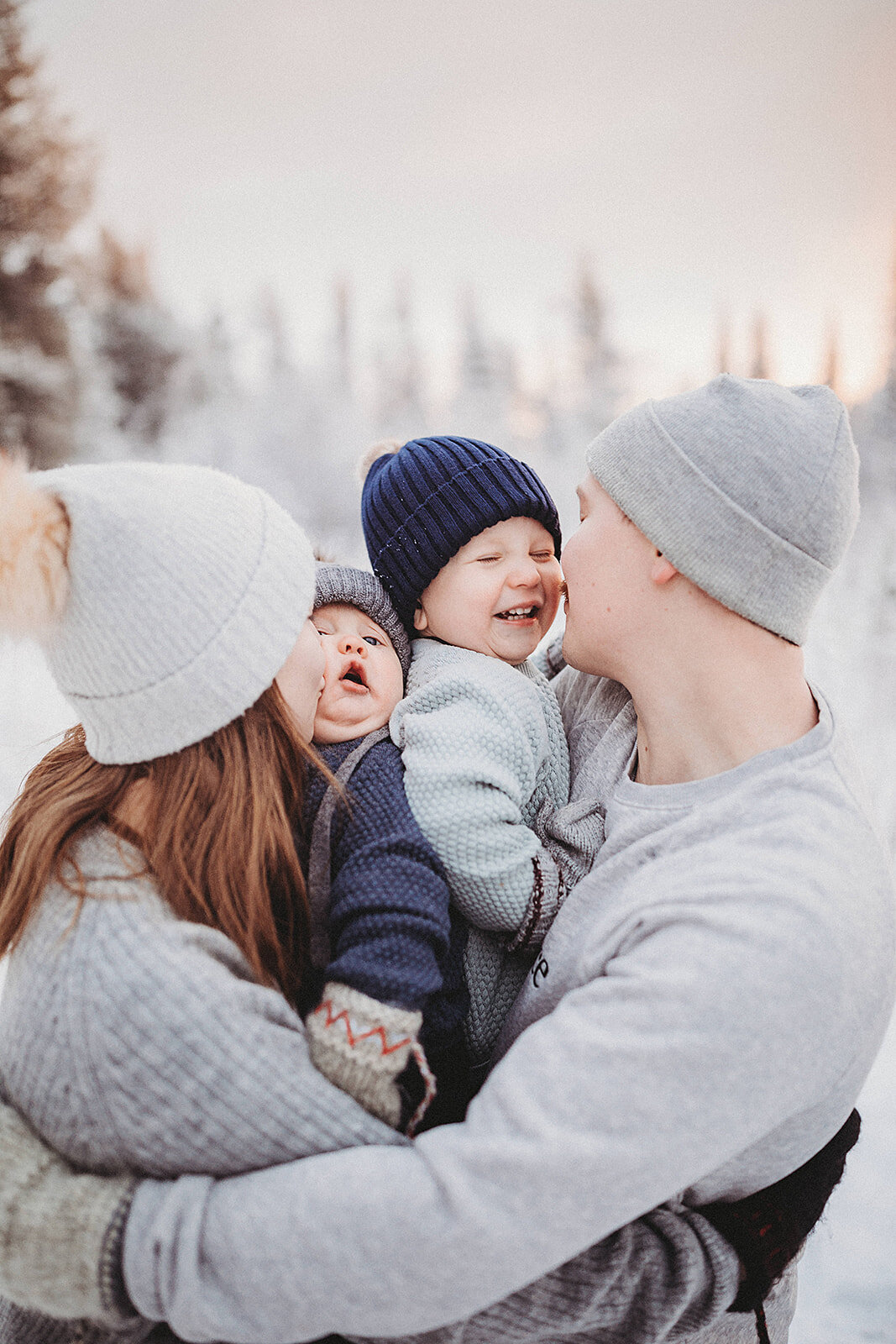 portrattfotograf-kirunafamiljefotograf-gravidfotografering-001