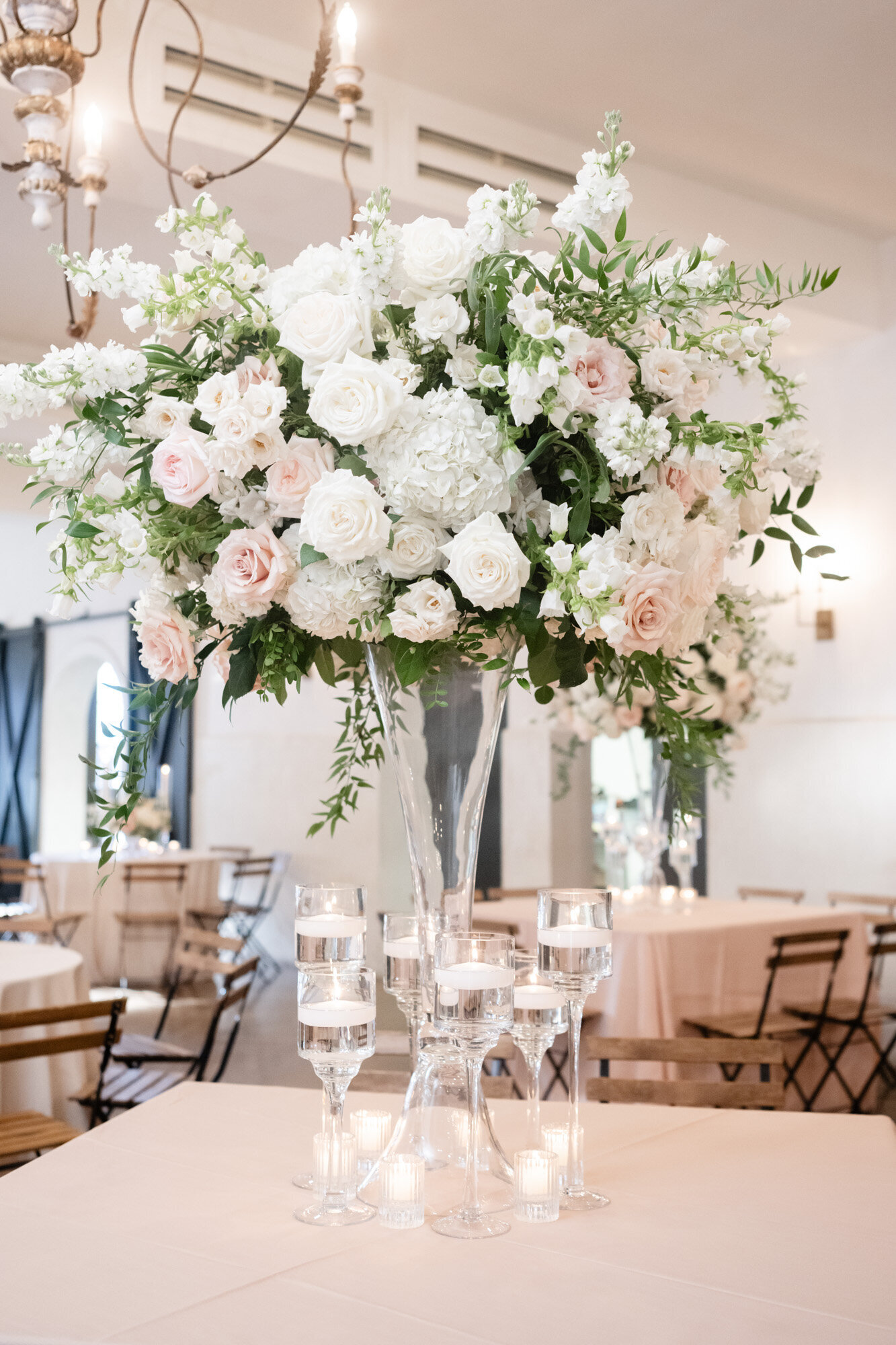 floral centerpiece design