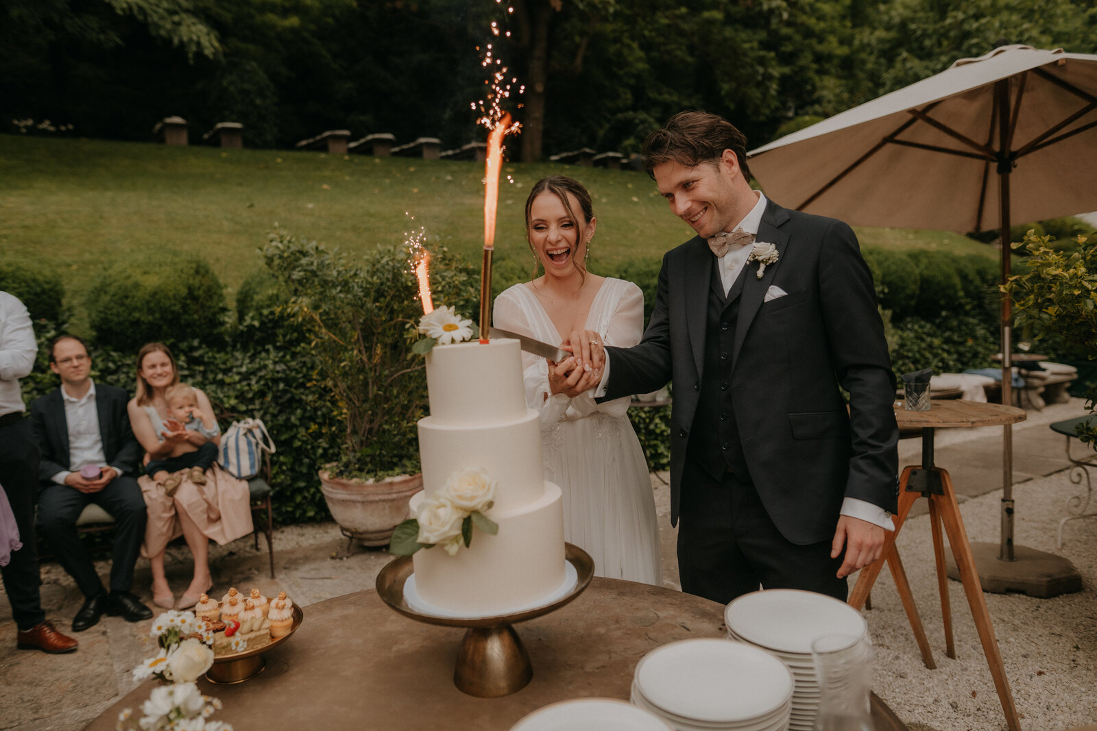 L-L_Hochzeit-Aiola-im-Schloss_Hochzeit-Graz_Hochzeitsfotograf-Steiermark_©_pixellicious-28