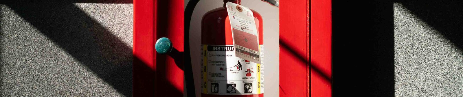 Photograph by Boran Pang of a fire extinguisher